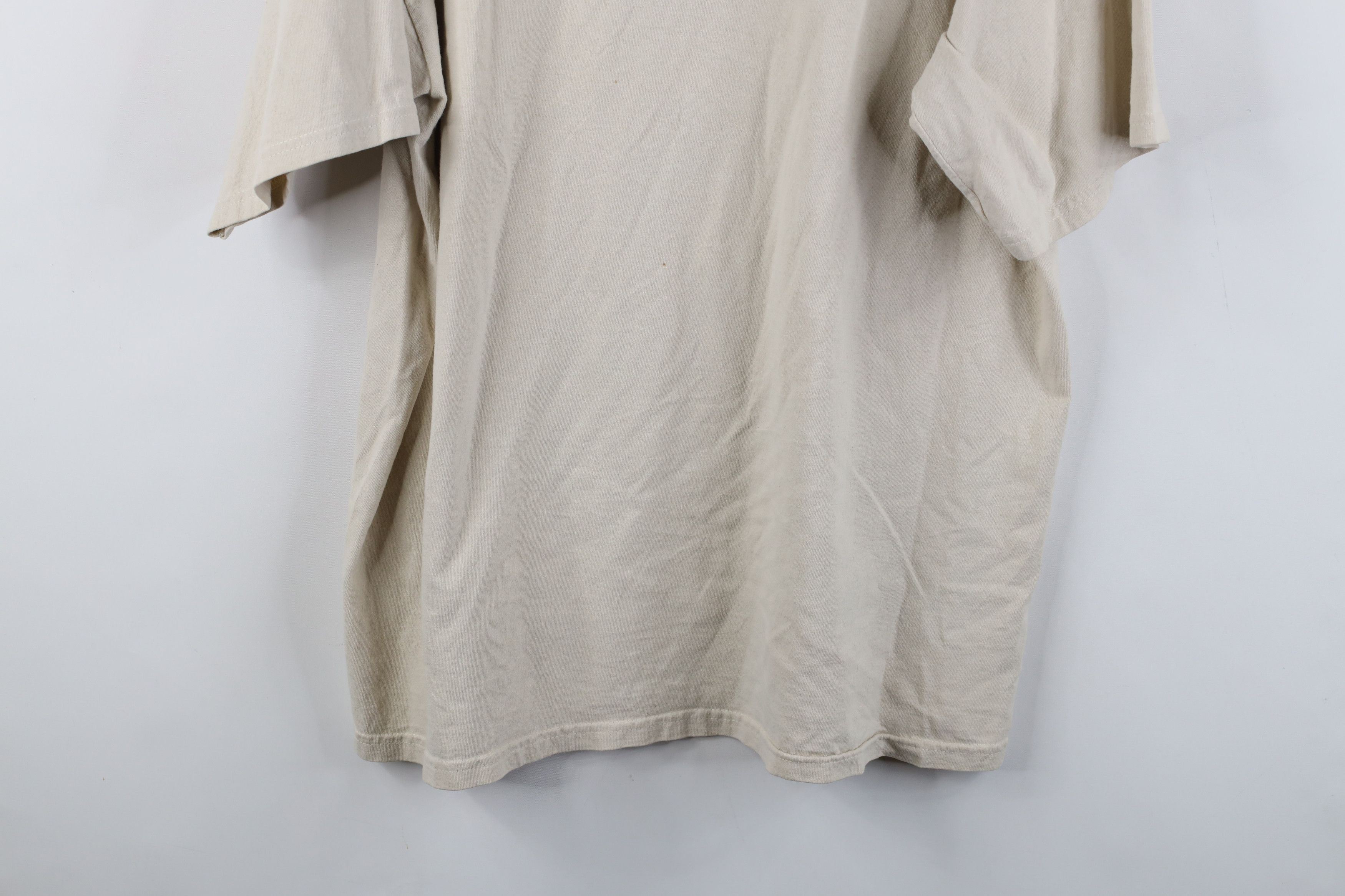 Vintage Vintage Y2K 2001 NASCAR Dale Earnhardt Racing T-Shirt Beige Size US L / EU 52-54 / 3 - 13 Thumbnail