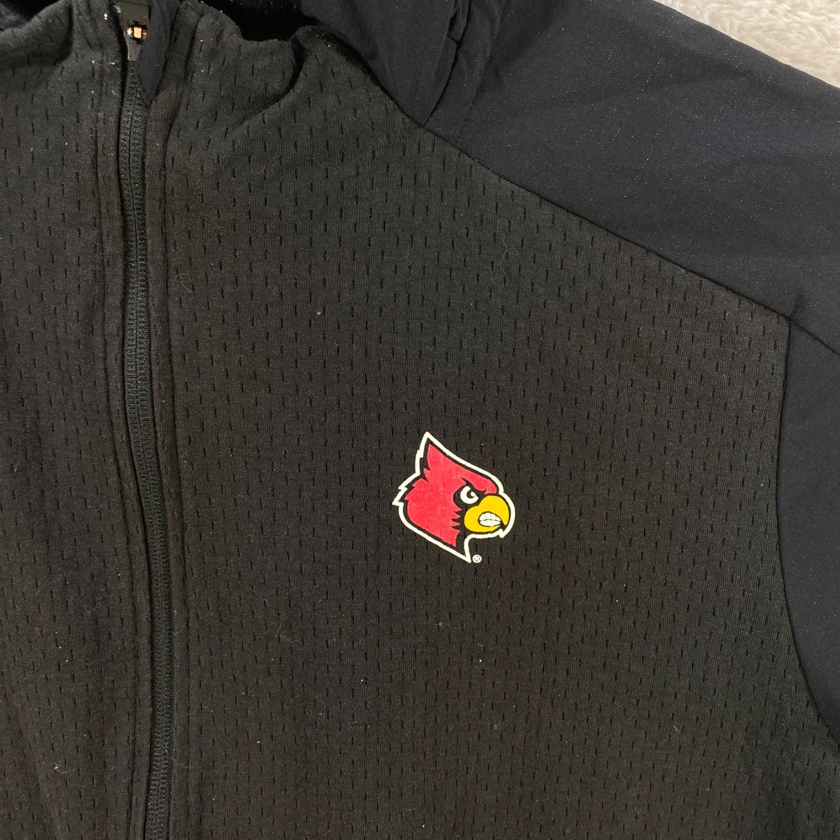 Adidas VINTAGE Adidas Climalite Black Louisville Cardinals Zip Front Hooded Jacket Mens XL Size US XL / EU 56 / 4 - 4 Thumbnail