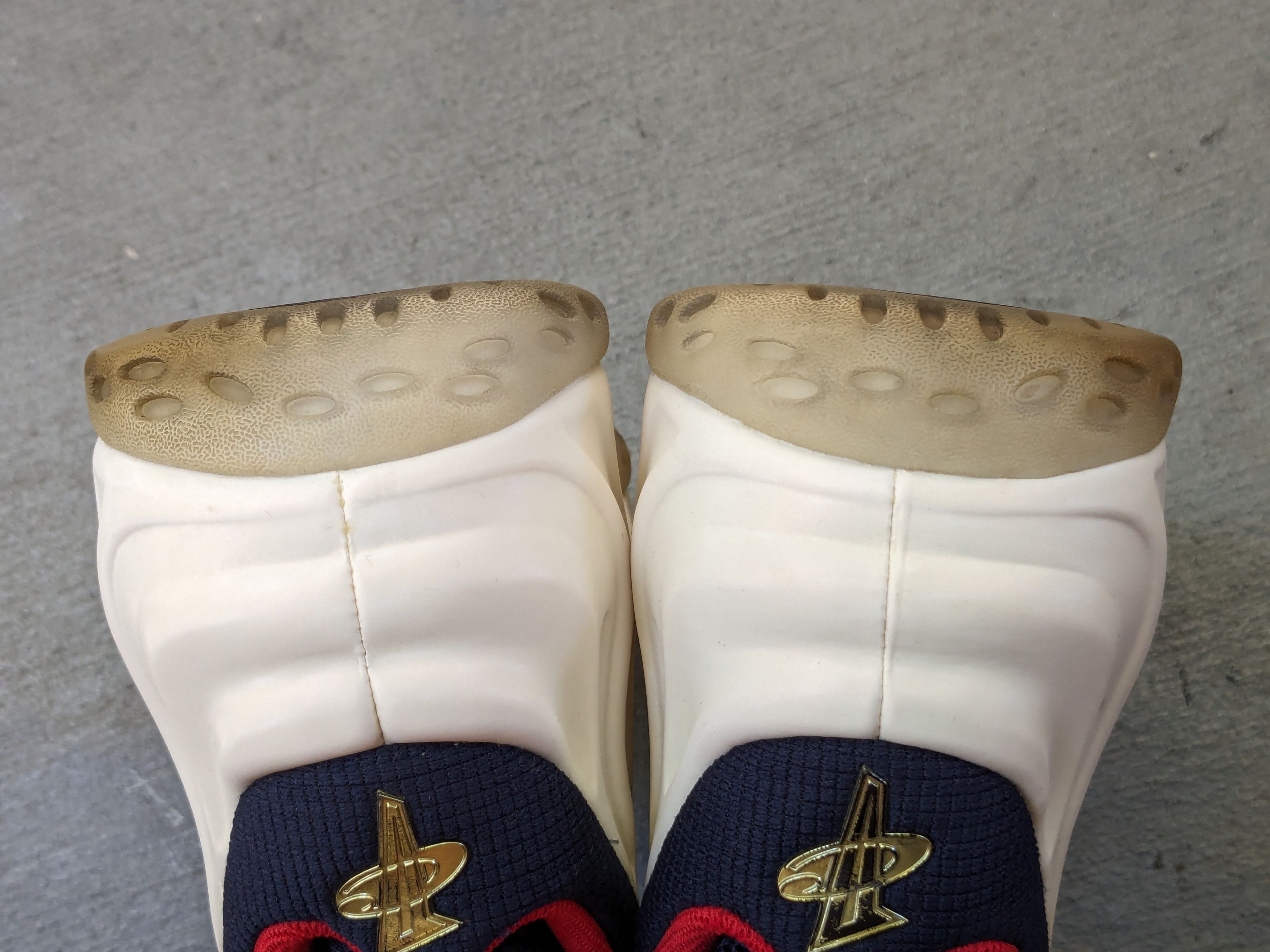 Nike Air Foamposite One Olympic PRM 2016 8.5 575420-400 Size US 8.5 / EU 41-42 - 13 Thumbnail