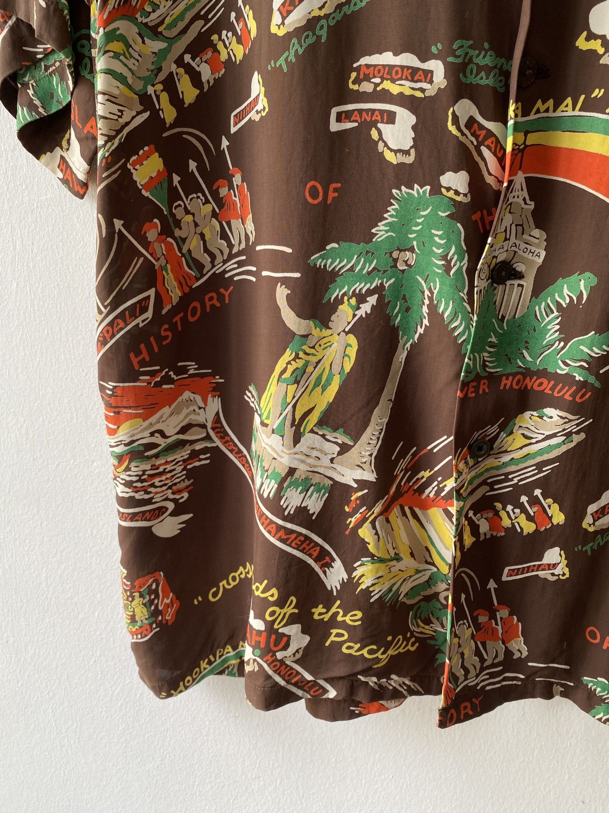 Japanese Brand × Sun Surf Allen & Hanson Brown History Of The Island Hawaiian Shirt Size US L / EU 52-54 / 3 - 7 Thumbnail