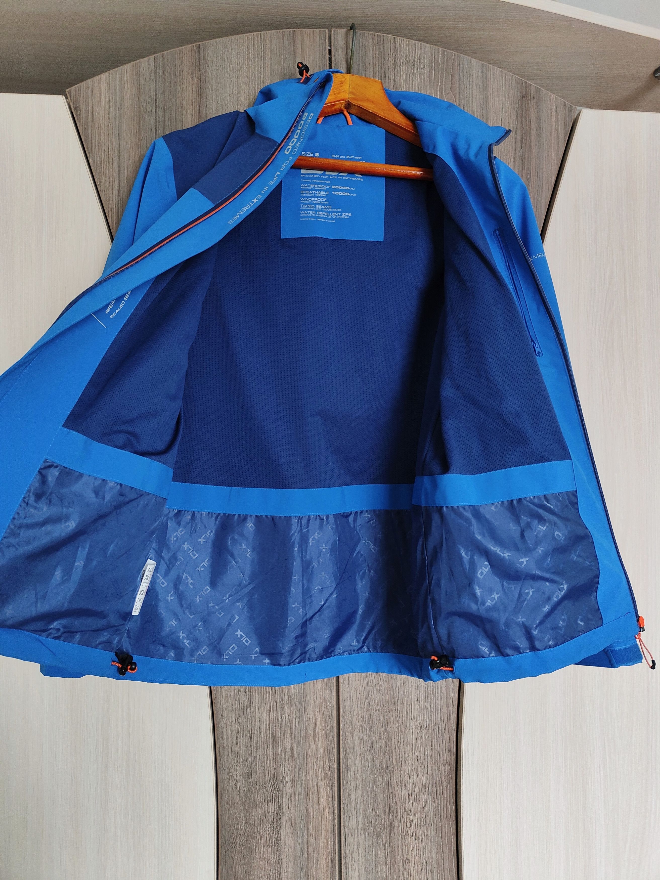 Goretex Windbreaker Jacket DLX Extremes membrane outdoor jacket S-M Size US S / EU 44-46 / 1 - 3 Thumbnail