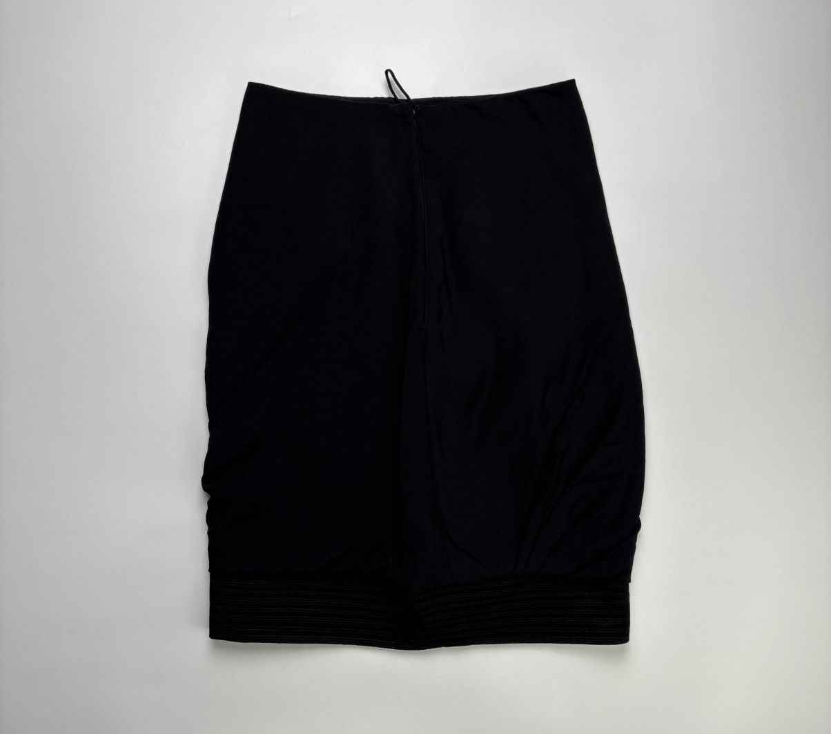 Versace Vintage Gianni Versace Silk Skirt Size 26" / US 2 / IT 38 - 7 Thumbnail