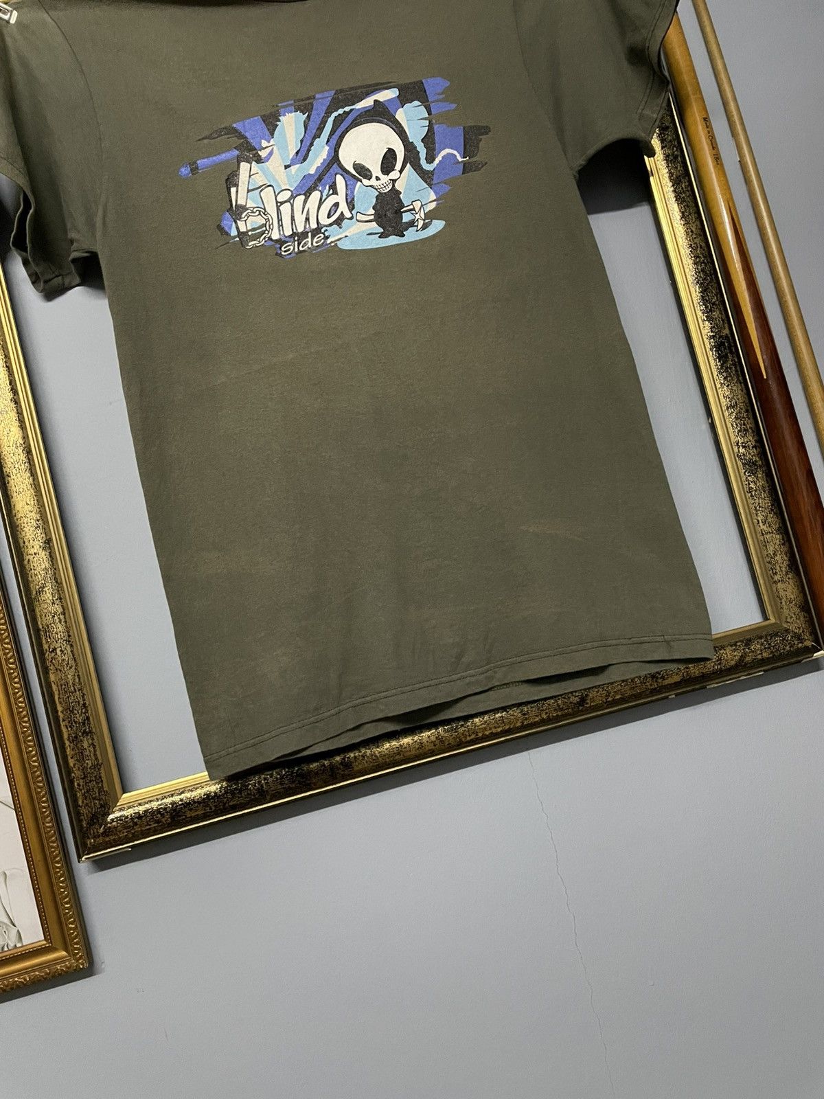 Blind Skateboards Vintage 90s Blind Side Skateboard Iconic Skull Faded Tshirt Size US S / EU 44-46 / 1 - 5 Thumbnail