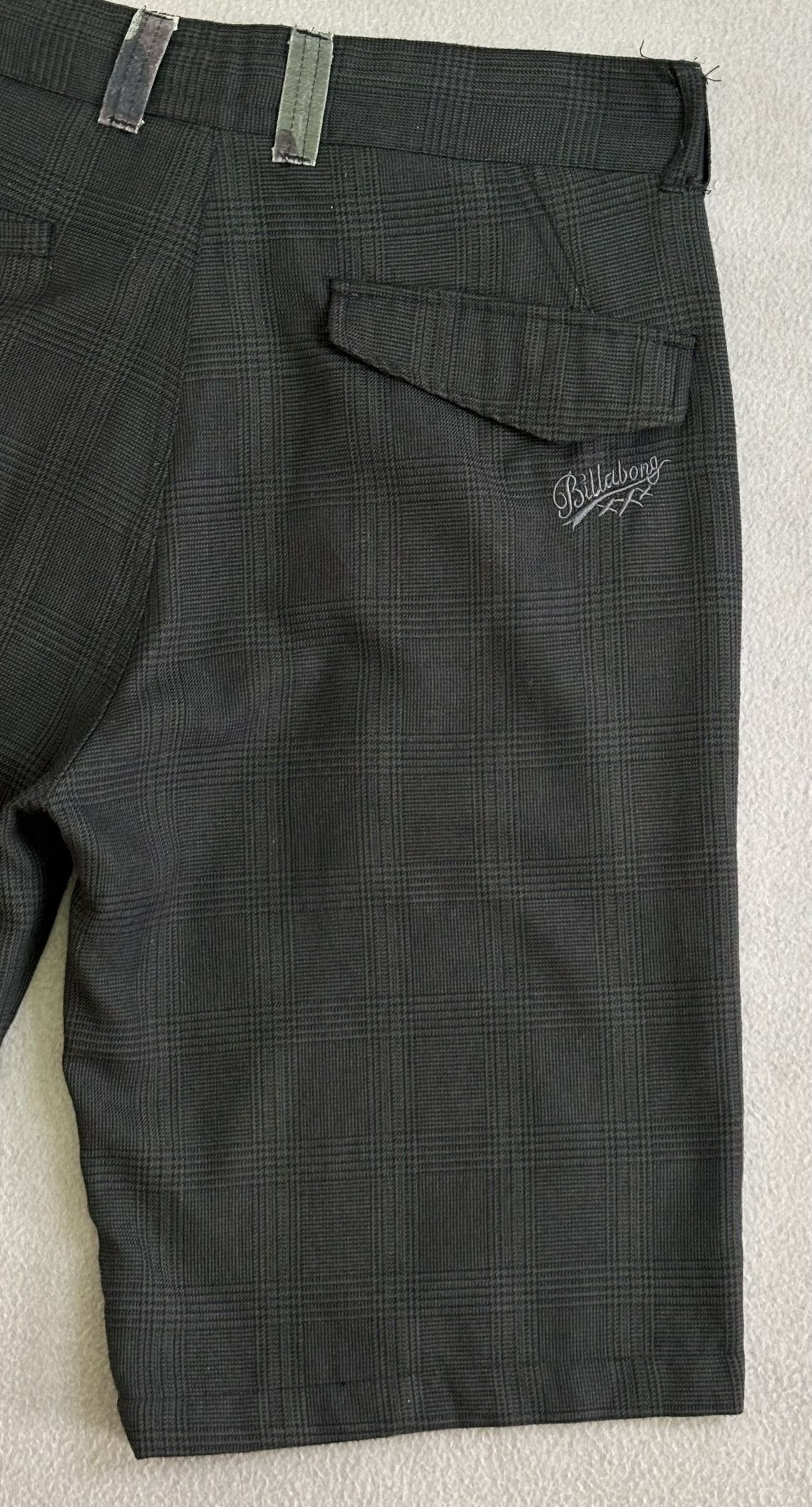Billabong Billabong vintage Black Shorts size 32 Size US 32 / EU 48 - 13 Thumbnail