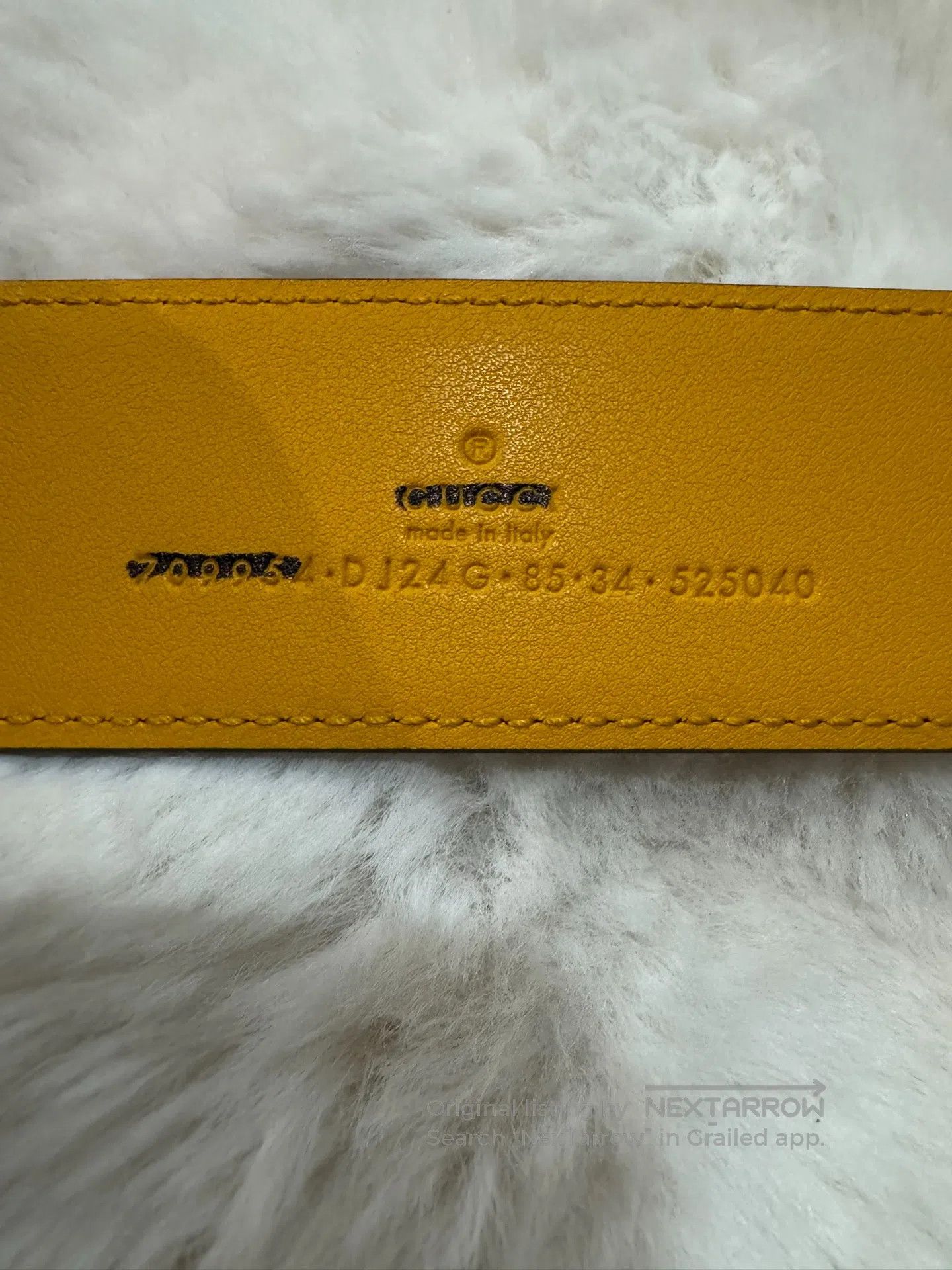 Gucci Guicci size 85 Contrasting Gold Buckle Belt| Size ONE SIZE - 7 Thumbnail
