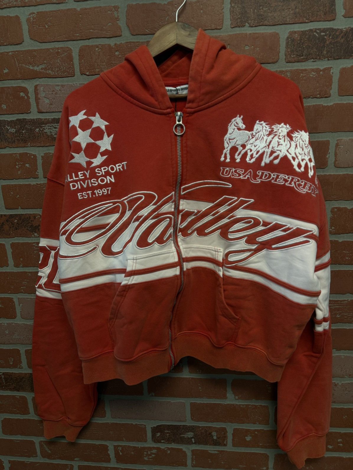 Vale Vale Valley Red Pullover Hoodie Size XL (NEW) Size US XL / EU 56 / 4 - 3 Thumbnail