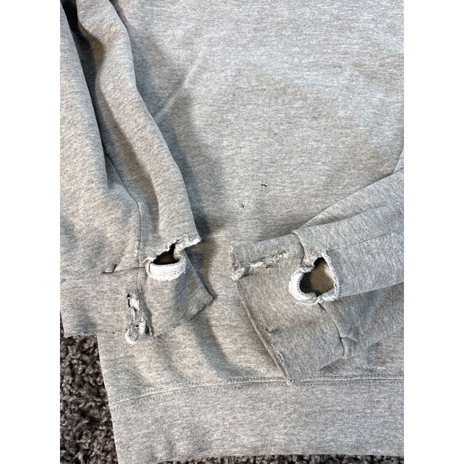 Nike VINTAGE Nike Sweatshirt Mens XL Gray Distressed 90s Fleece Graphic Print Athletic Pullover Heavyweight Size US XL / EU 56 / 4 - 5 Thumbnail