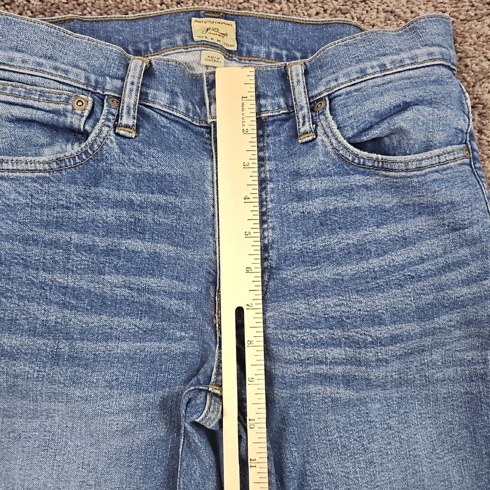 J.Crew J Crew Jeans Mens Slim Tapered 31 Light Wash Denim Stretch 28x32 Blue Cotton Spandex Regular 32 Inseam N/A 250 Size US 31 - 4 Thumbnail