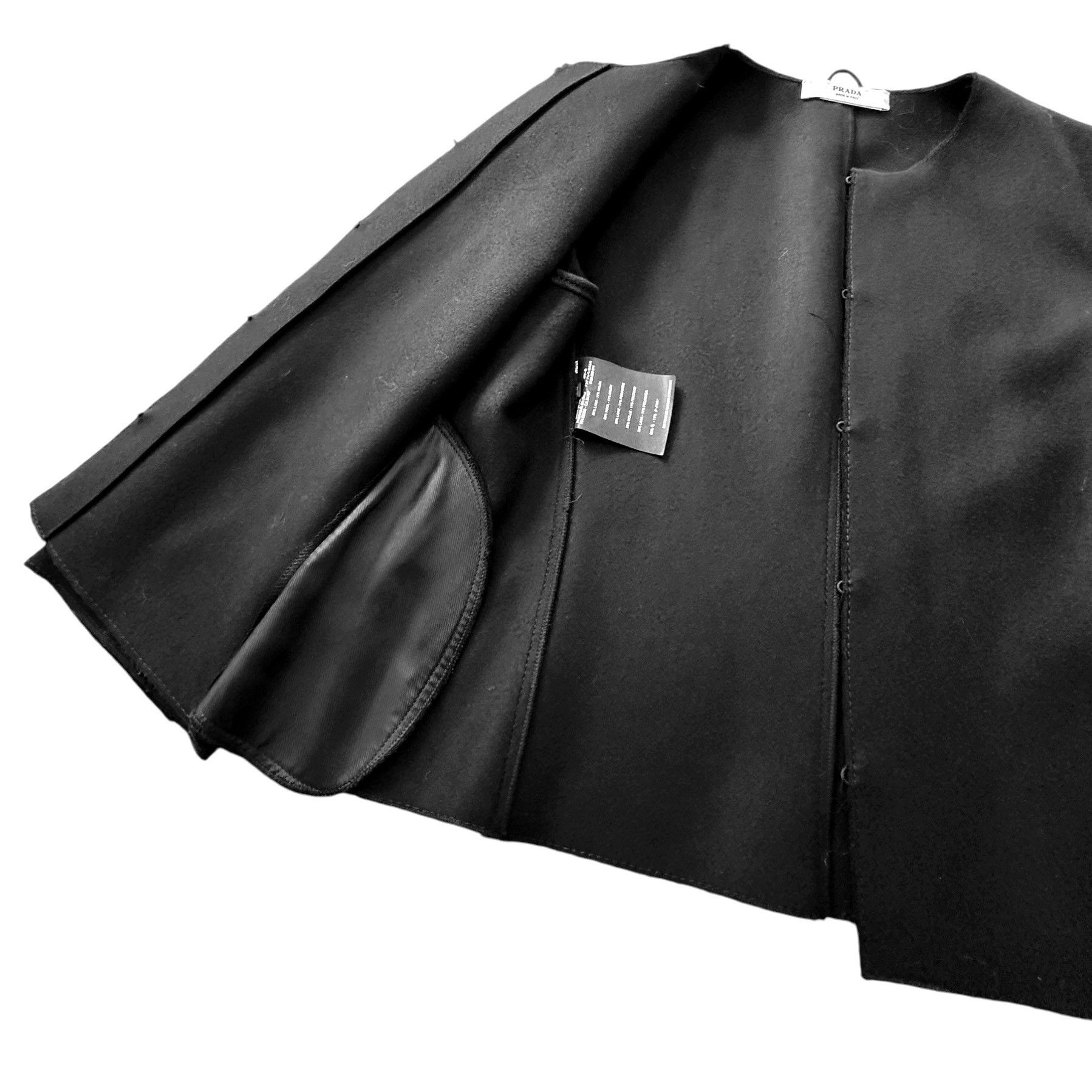 Prada Prada Archival F/W 2005 Runway Black Wool Collarless Jacket Size M / US 6-8 / IT 42-44 - 8 Thumbnail