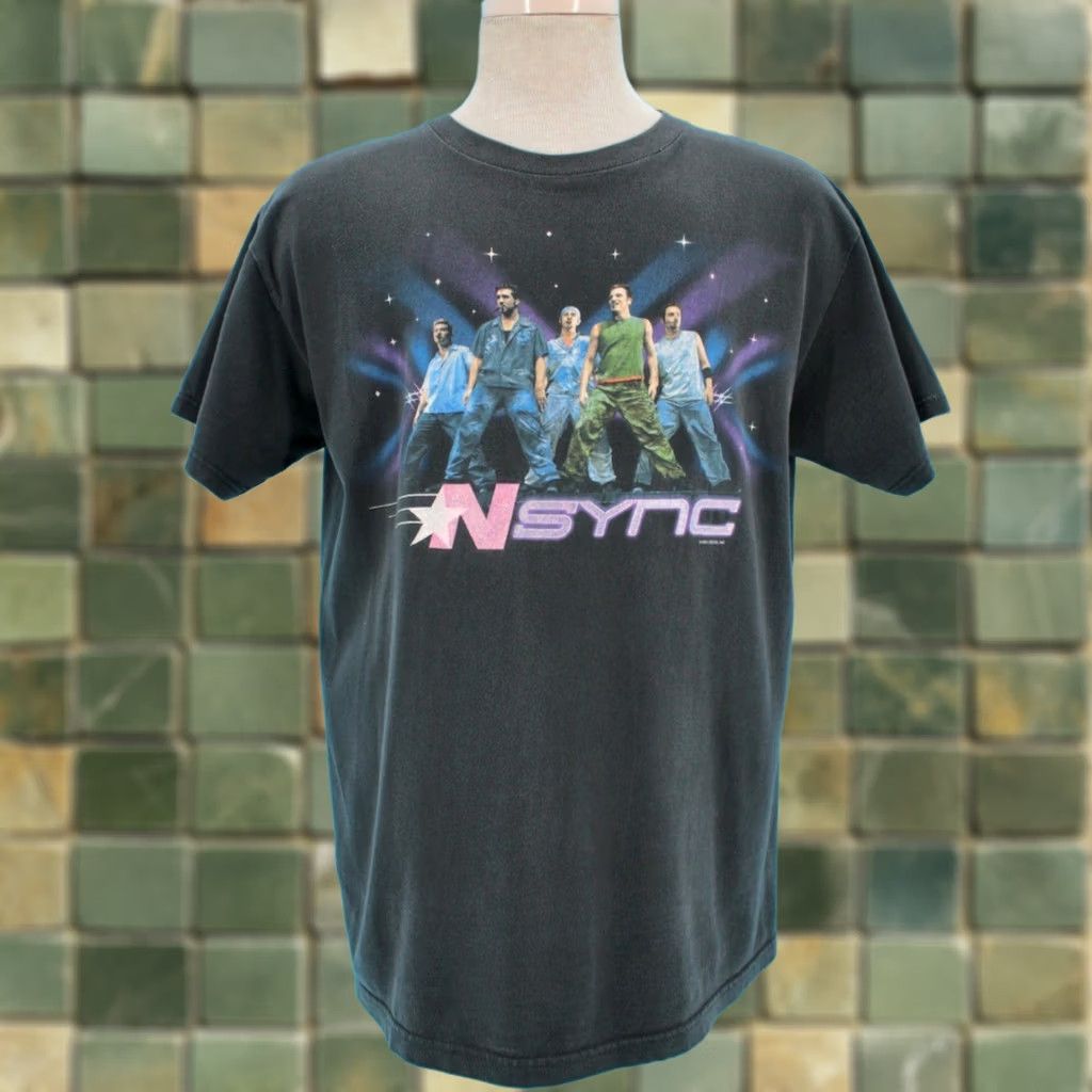 Vintage VTG Winterland Y2K Band T-Shirt Mens L Black Short Sleeve Graphic Tee NSYNC Boy Band Decade 2000s Size US L / EU 52-54 / 3 - 1 Thumbnail