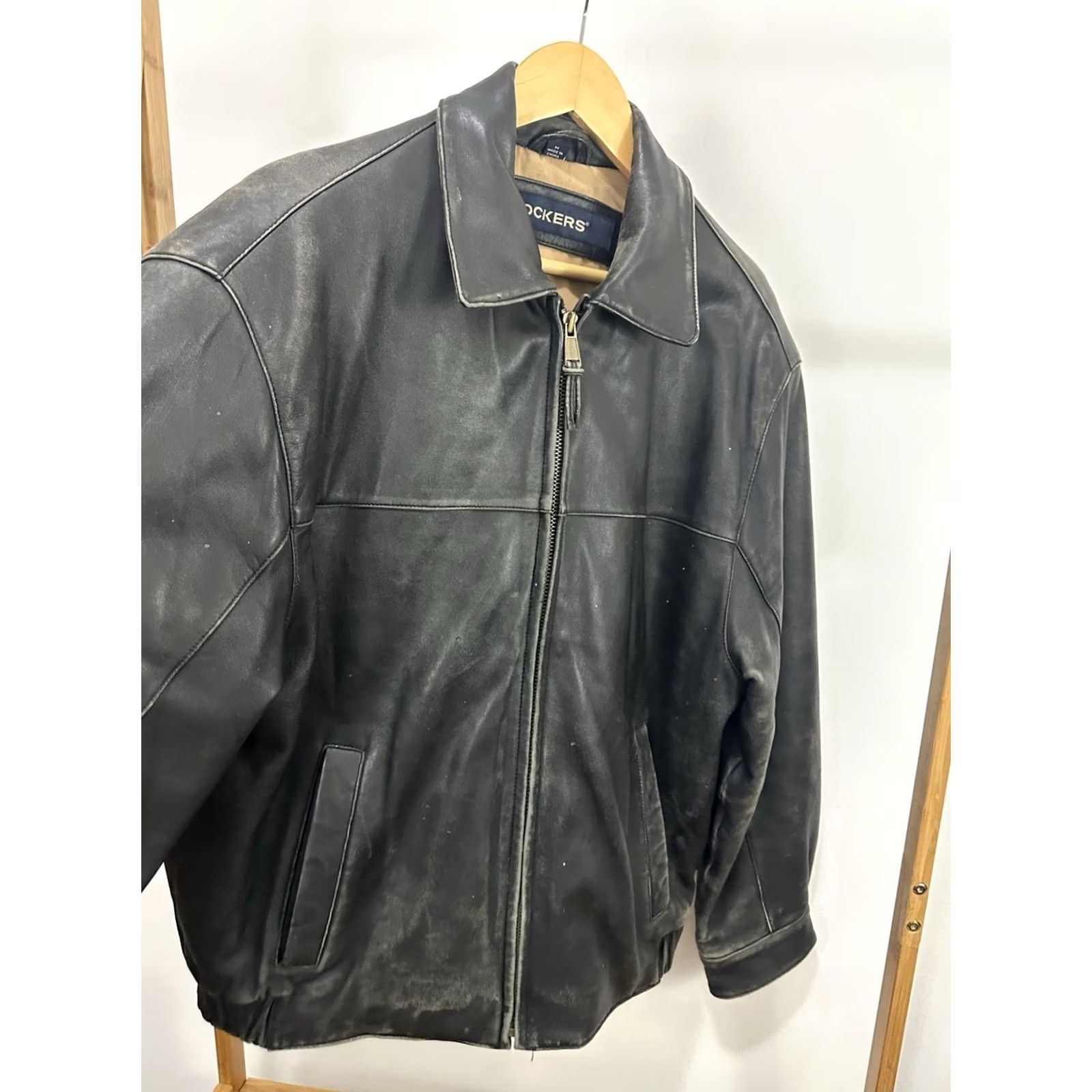 Dockers VTG Dockers Leather Bomber Jacket M Black Weathered Faded Distressed 90s Mens Jacket Size US M / EU 48-50 / 2 - 5 Thumbnail