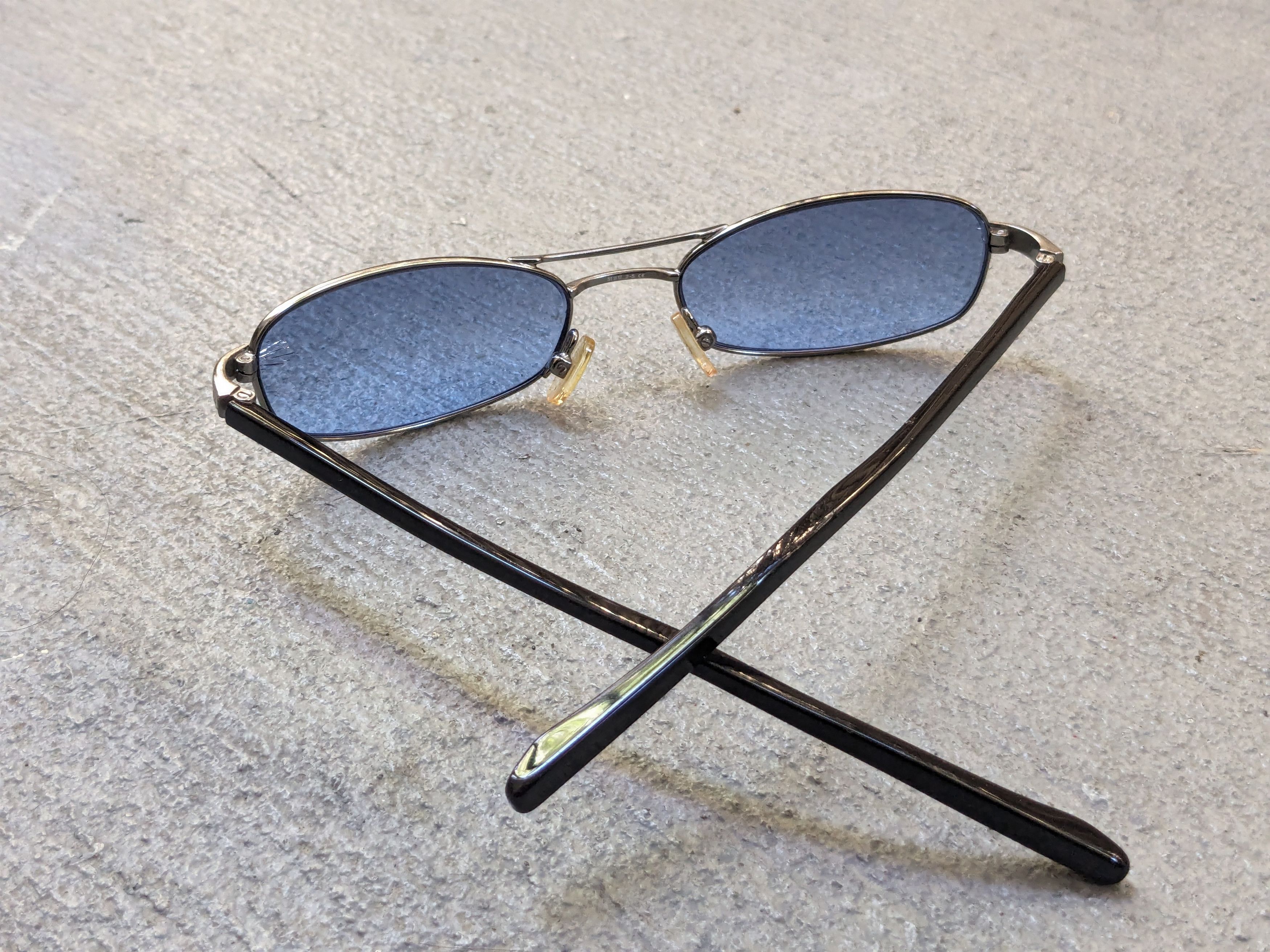 Gucci Gucci Sunglasses GG1681/S Bkue Silver Vintage Y2K Tiny Size ONE SIZE - 7 Thumbnail