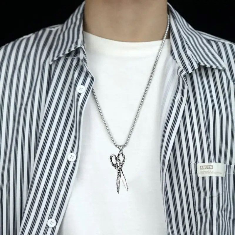 Jewelry × Vintage Vintage Hair Stylist Scissors Necklace Pendant Size ONE SIZE - 3 Thumbnail