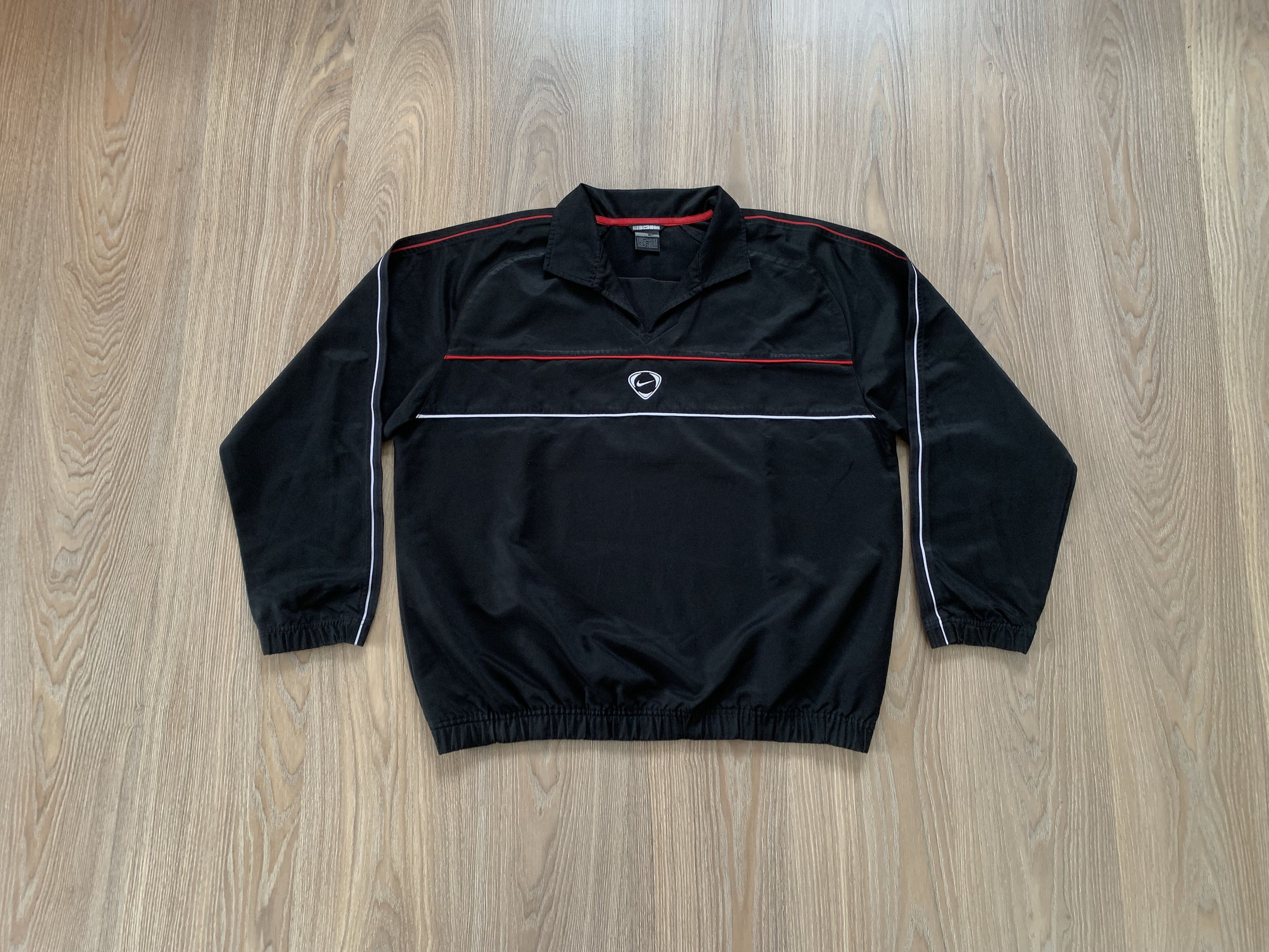 Nike Vintage Nike Black Light Jacket Size US L / EU 52-54 / 3 - 1 Thumbnail