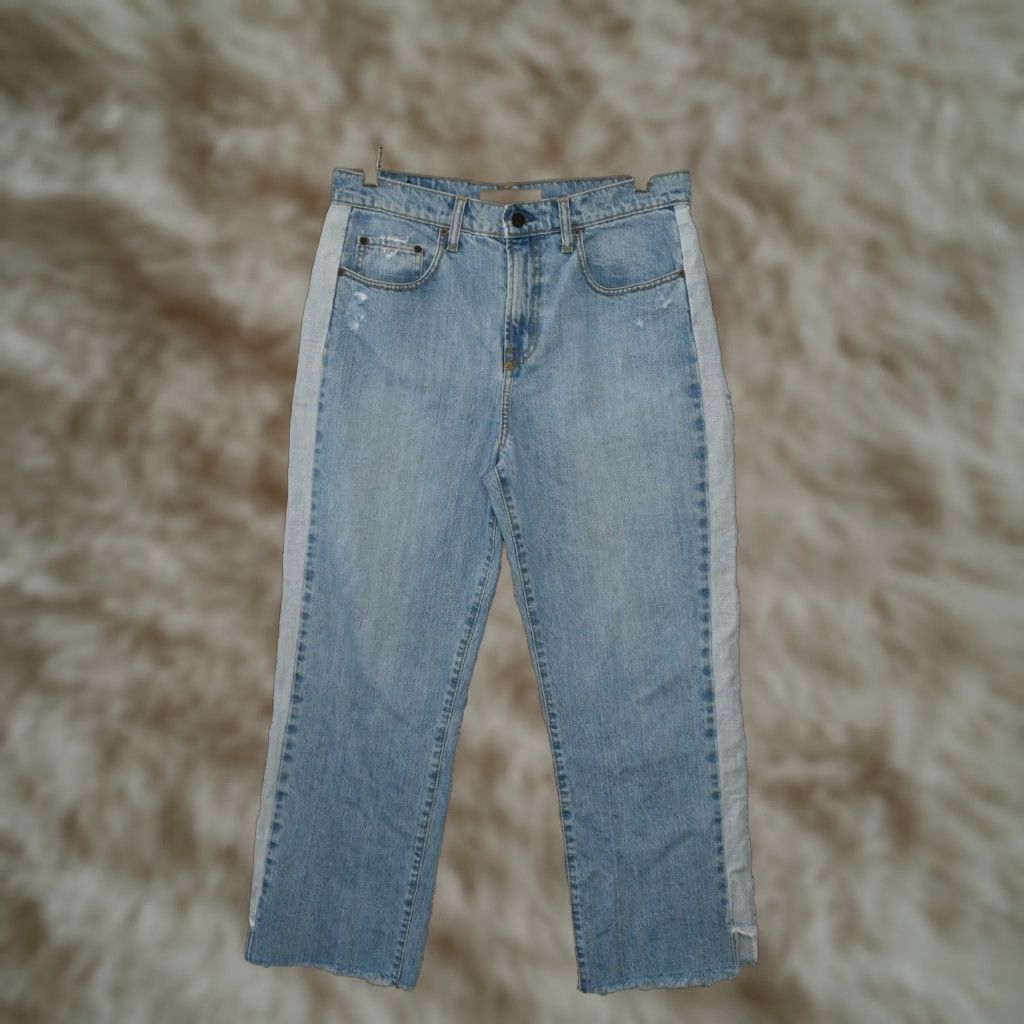 Nobody Denim Nobody Denim Jeans Two Toned Distressed High Rise 32x26 Blue Denim Straight Womens Keyboard: 32x26? Size 24" / US 00 / IT 34 - 1 Thumbnail