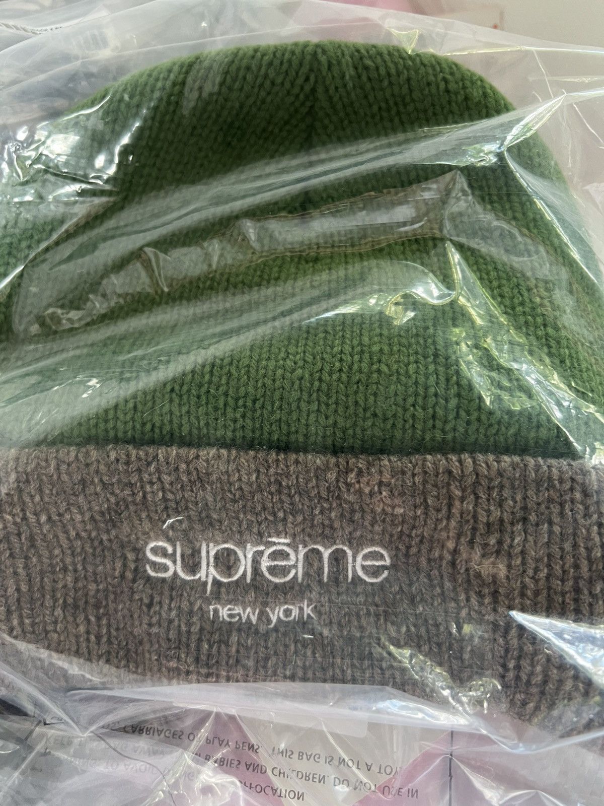 Supreme Supreme Radar Beanie Olive Green FW25 Size ONE SIZE - 3 Thumbnail