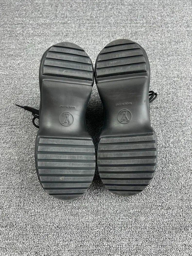 Louis Vuitton Louis Vuitton Monogram Arch Dad Shoes. Size US 5 / EU 37 - 5 Thumbnail