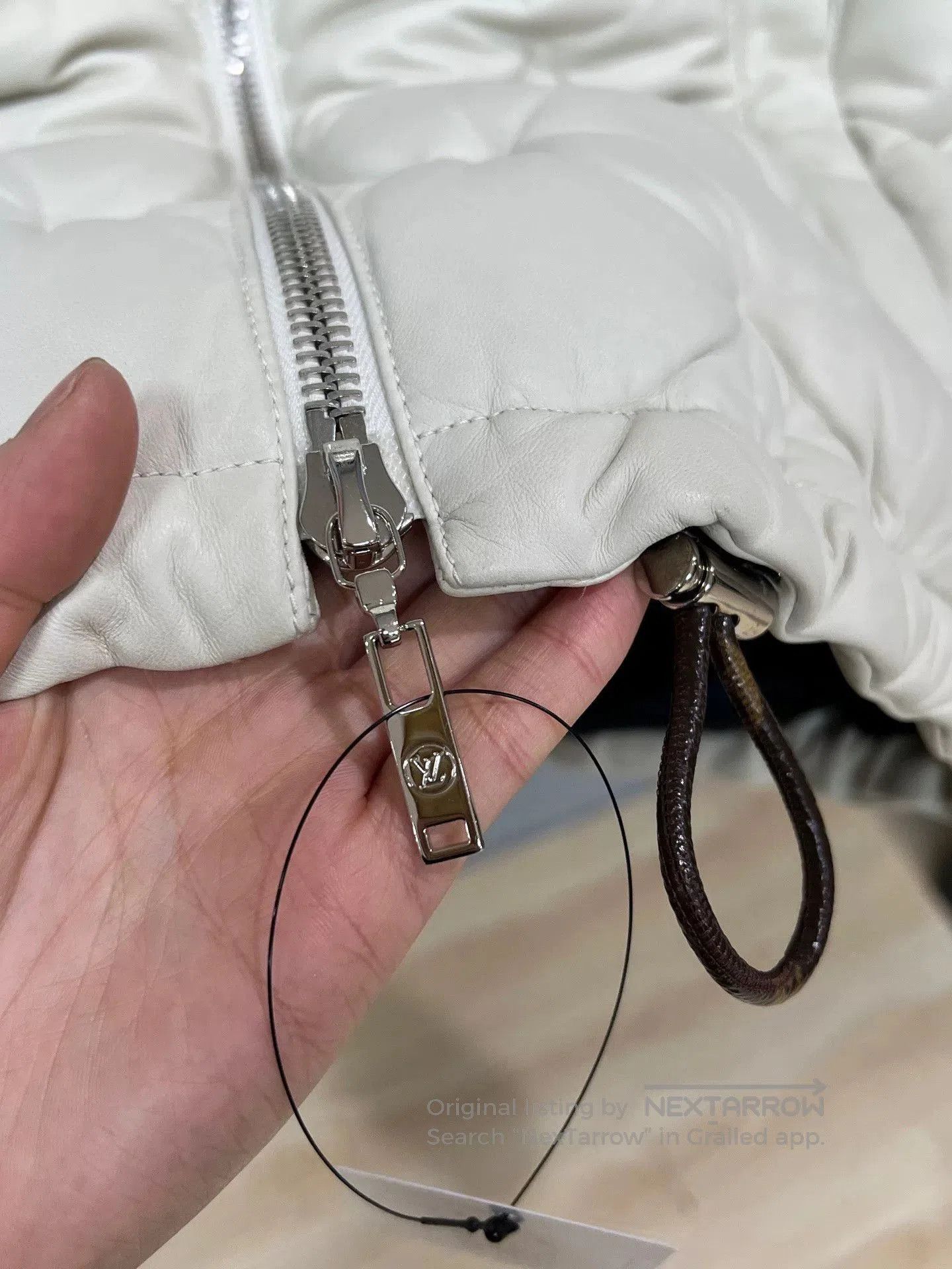 Louis Vuitton LV Lambskin Down Jacket. Size XS / US 0-2 / IT 36-38 - 4 Thumbnail