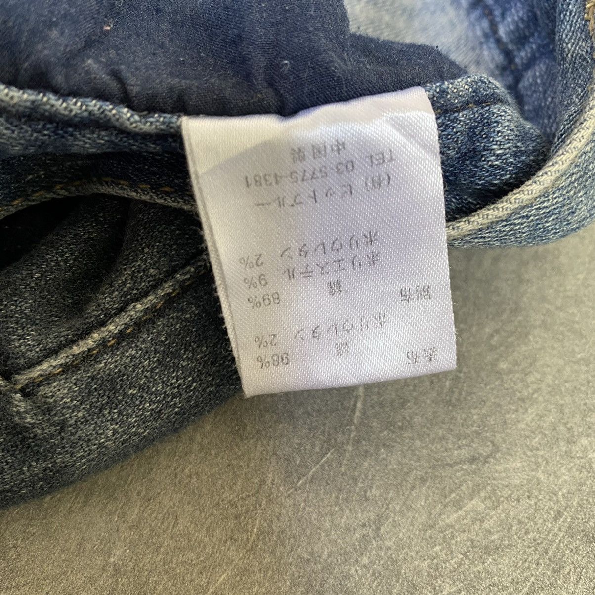 20471120 Vintage 1990’s Bit Blue Buckle Back Faded Jeans Size US 32 / EU 48 - 8 Thumbnail