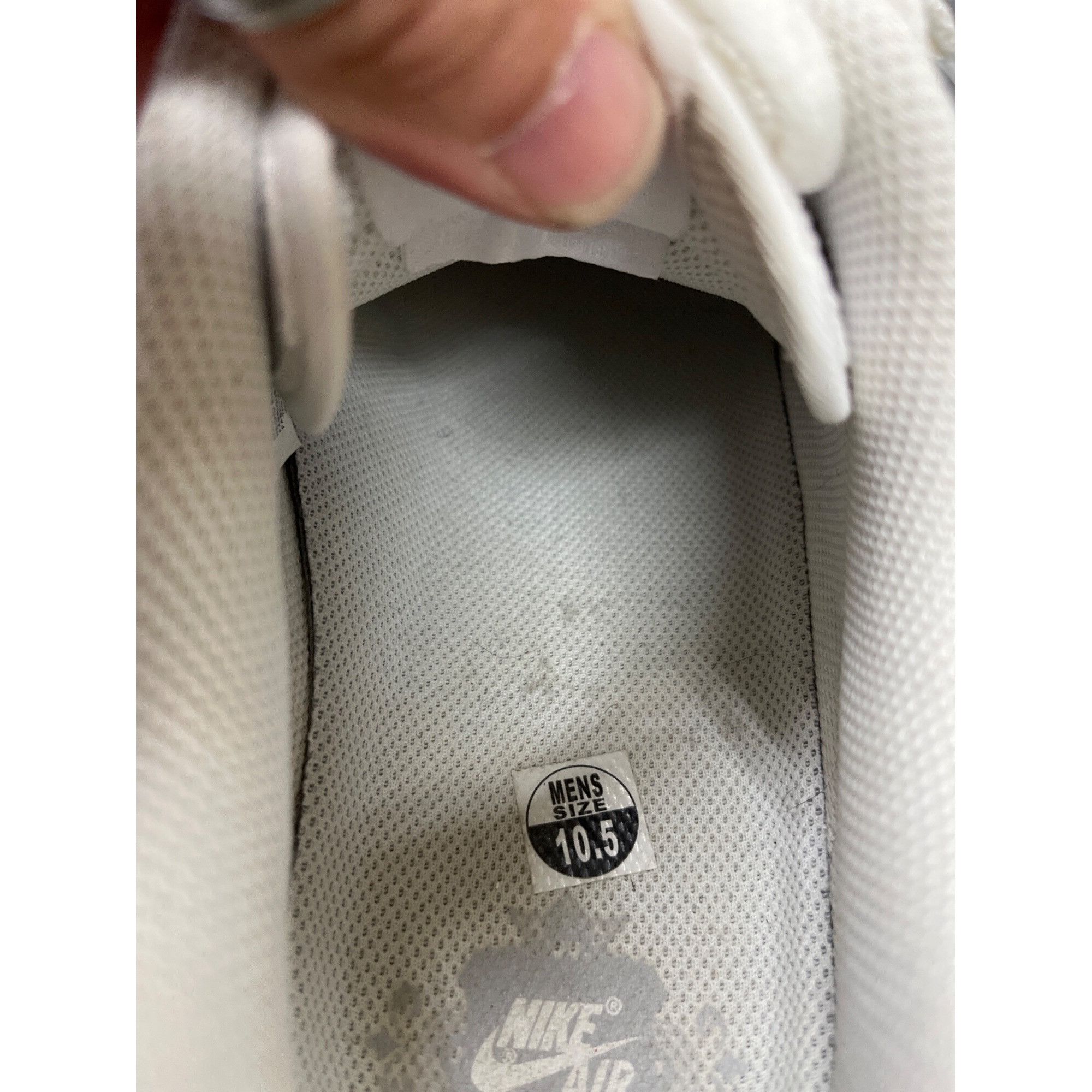 Nike Nike Air Force trip white mens low casual athletic sneakers Size US 10.5 / EU 43-44 - 8 Thumbnail