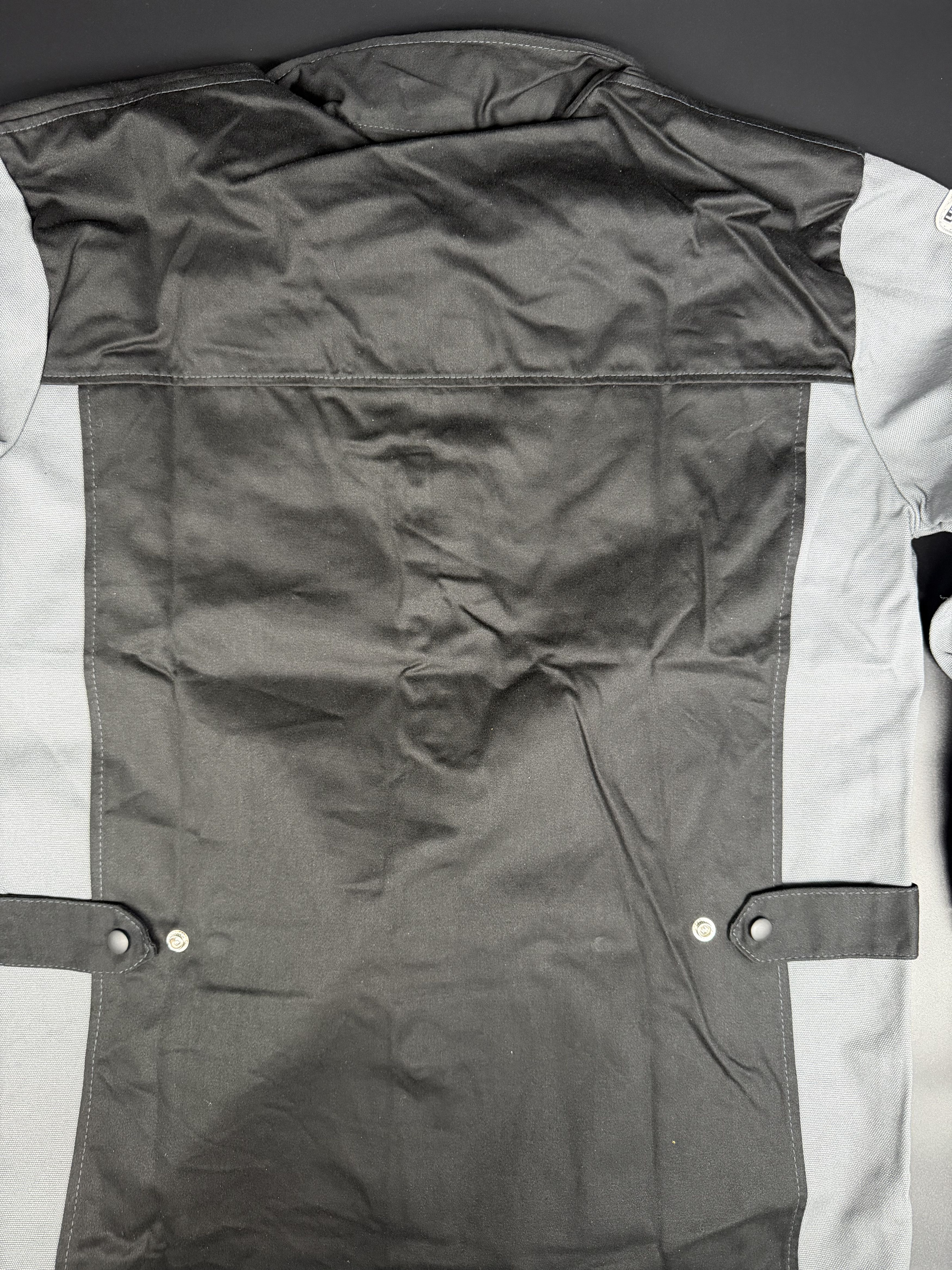 World Industries Lincoln Electric K4931-XL XVI Series Industrial FR Welding Jackets Size X-Large Size US XL / EU 56 / 4 - 8 Thumbnail