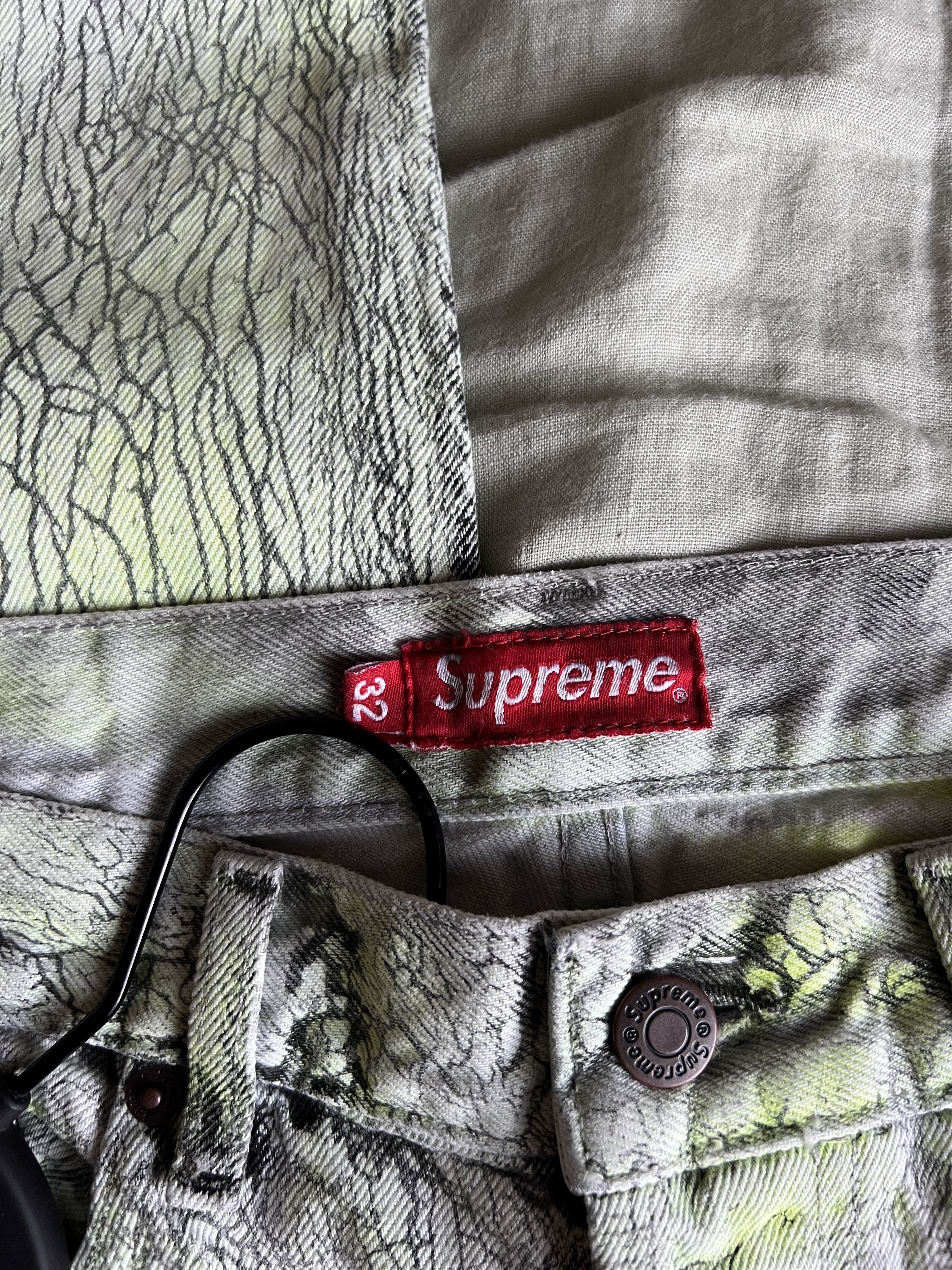 Supreme Supreme Crackle Regular Jeans in Multicolor Green Size US 32 / EU 48 - 8 Thumbnail