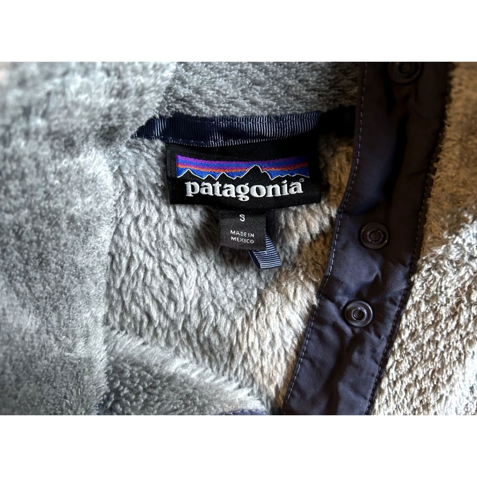 Patagonia Patagonia Snap-T Synchilla Women S Gray/Purple Distressed Snap-T Pull Over Shirt Womens Distressed 90s Style Size S / US 4 / IT 40 - 4 Thumbnail