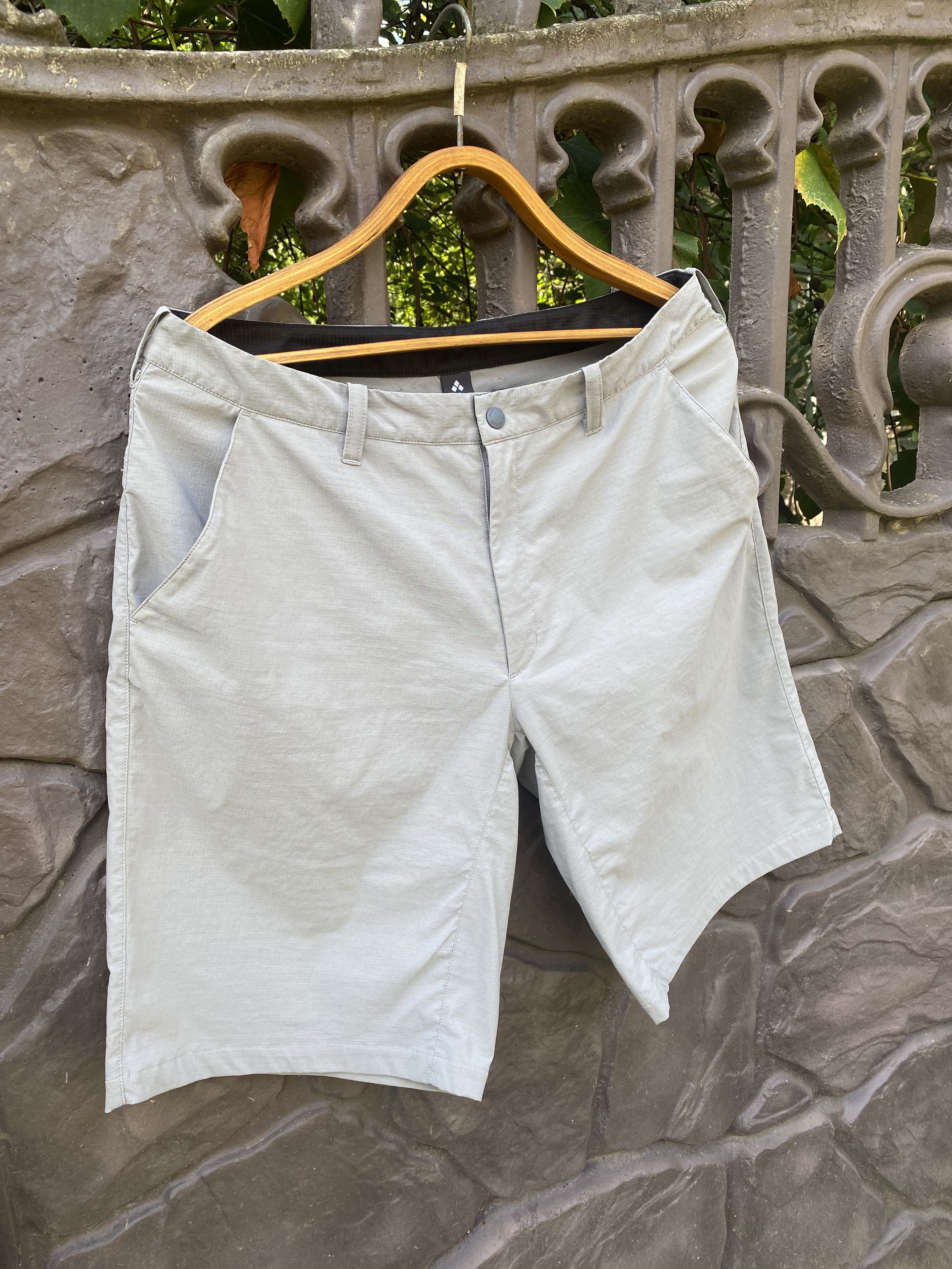 Montbell × Vintage Vintage Montbell Men's Tan Shorts Size US 34 / EU 50 - 2 Thumbnail