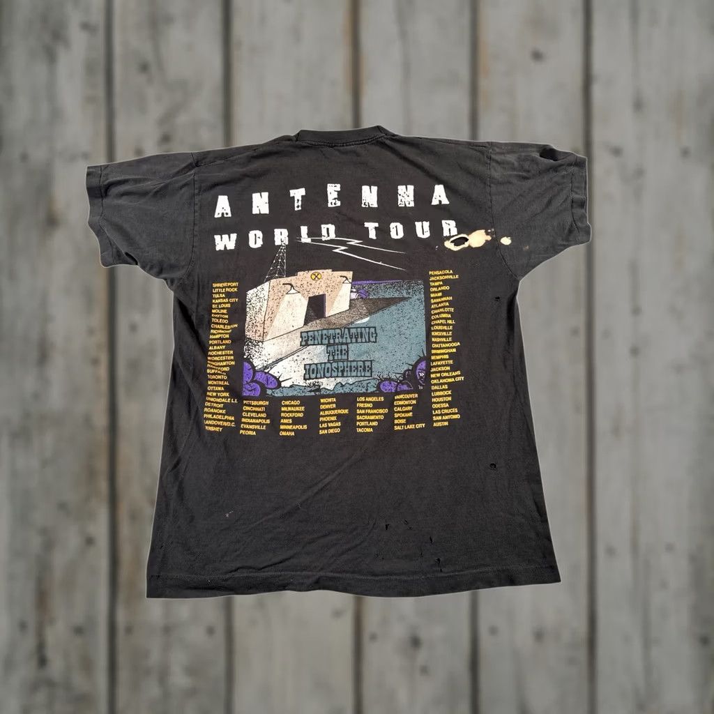 Fruit Of The Loom Vintage ZZ Top Antenna Shirt Mens Size XL Black Band World Tour 90s Distressed Size US XL / EU 56 / 4 - 1 Thumbnail