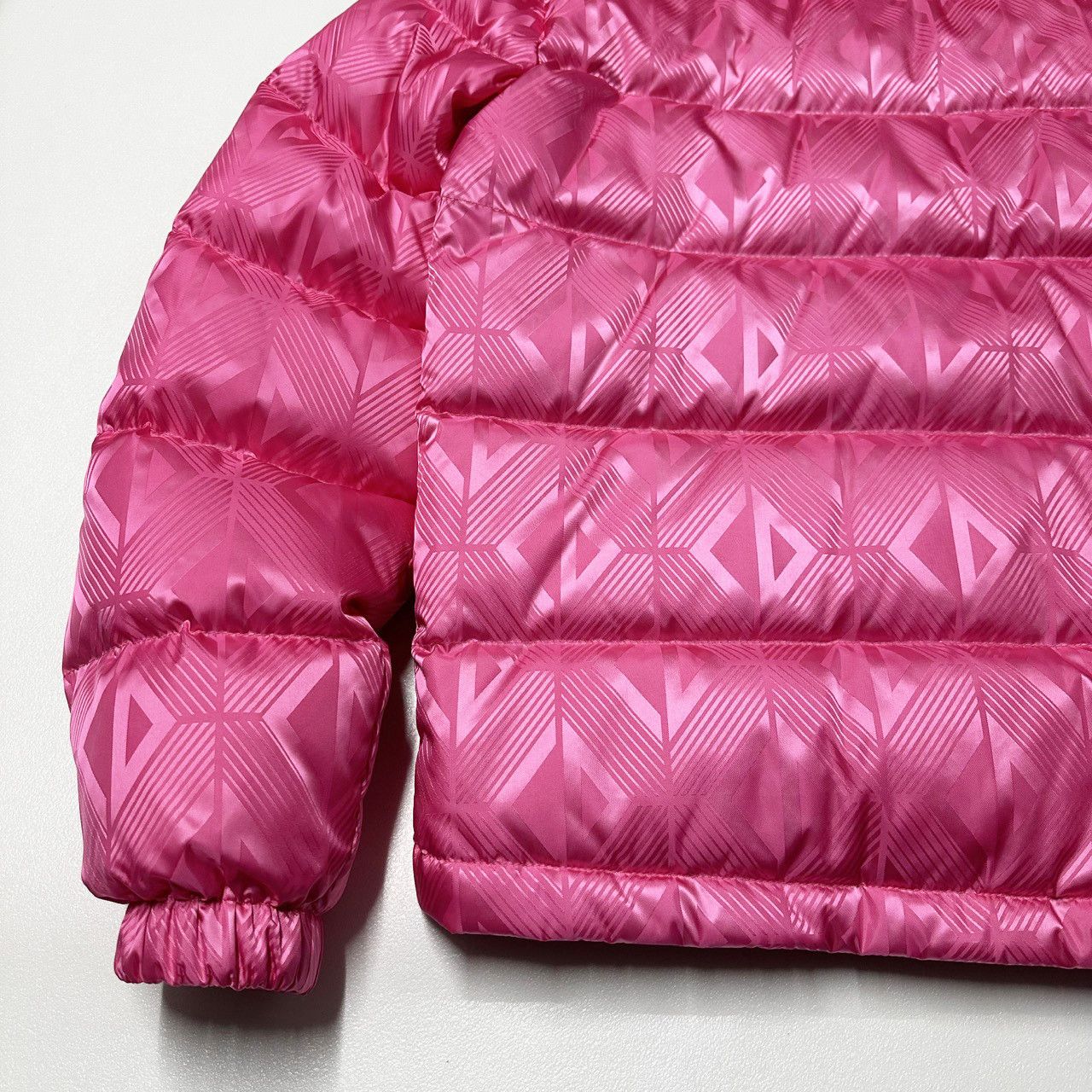Dior Christian Dior CD 48 M Medium oblique puffer jacket pink Size US M / EU 48-50 / 2 - 7 Thumbnail