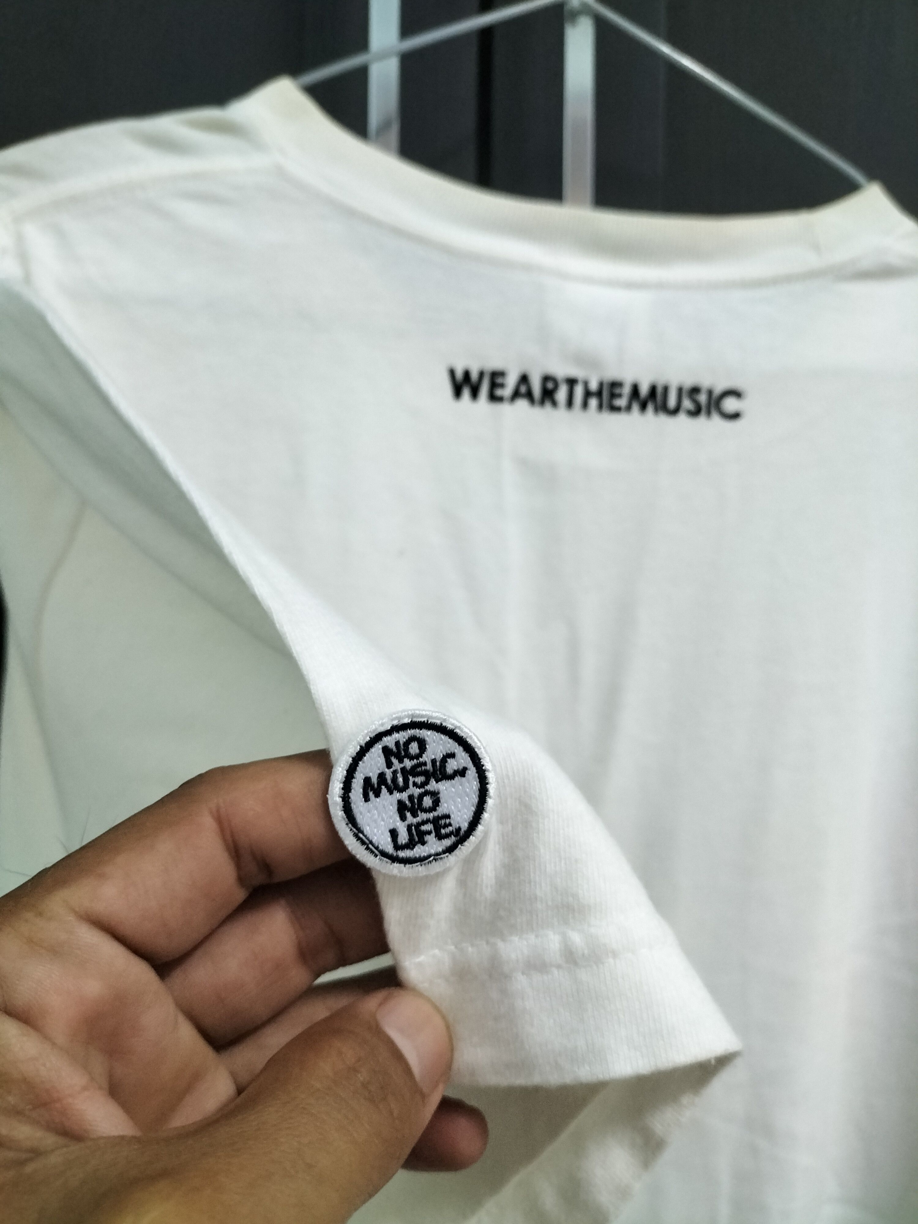 Band Tees Tower Records Wear The Music INDUSTRIAL skate streetwear Size US XL / EU 56 / 4 - 6 Thumbnail