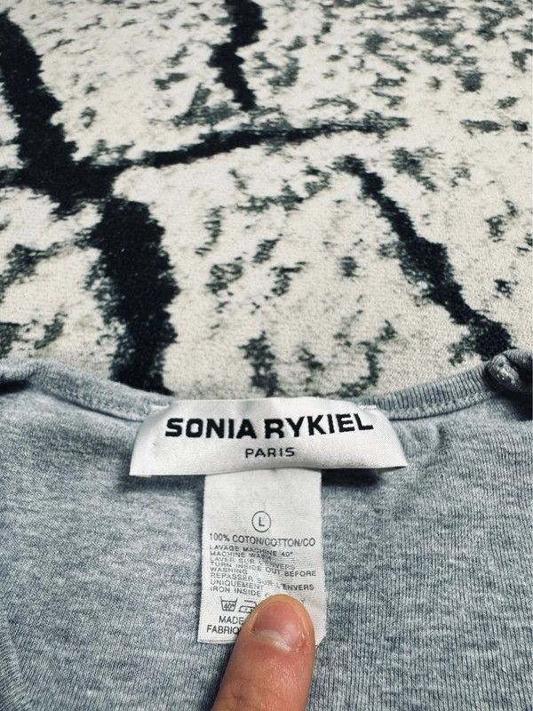 Sonia Rykiel Sonia Rykiel longsleeve t-shirt gray logo center L Size US L / EU 52-54 / 3 - 4 Thumbnail