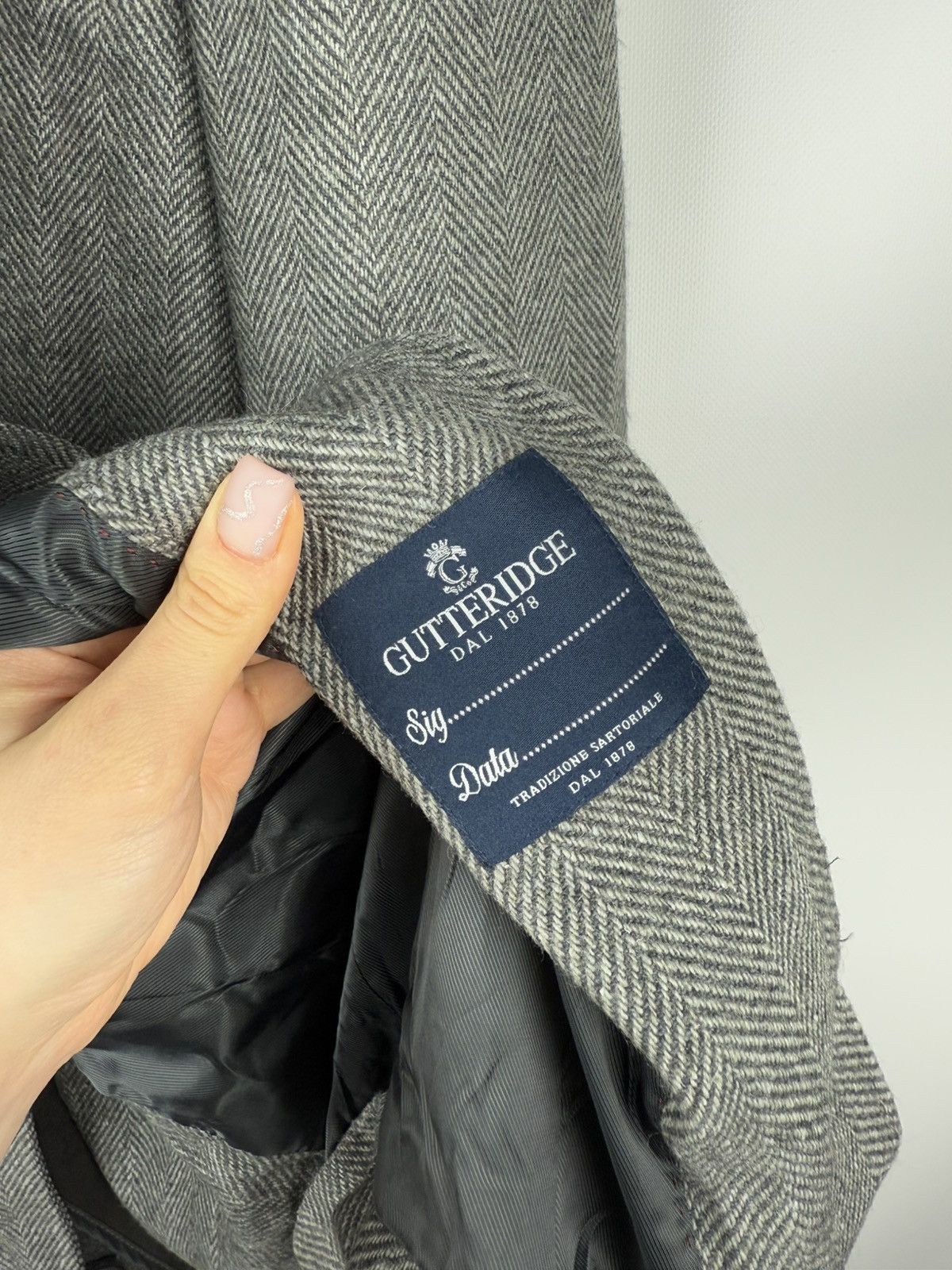 Vintage Gutteridge Men’s Wool Herringbone Tweed Overcoat Coat Jacket Size US XXL / EU 58 / 5 - 19 Thumbnail