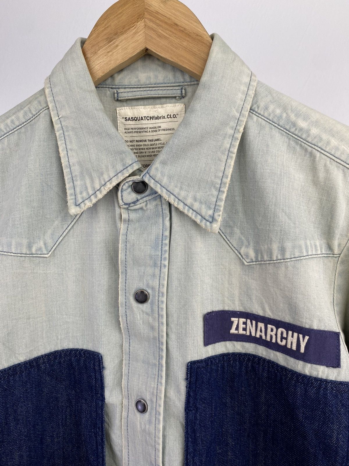 Sasquatchfabrix SS11 Sasquatchfabrix "Zearchy" Distressed Denim Shirt Size US S / EU 44-46 / 1 - 4 Thumbnail