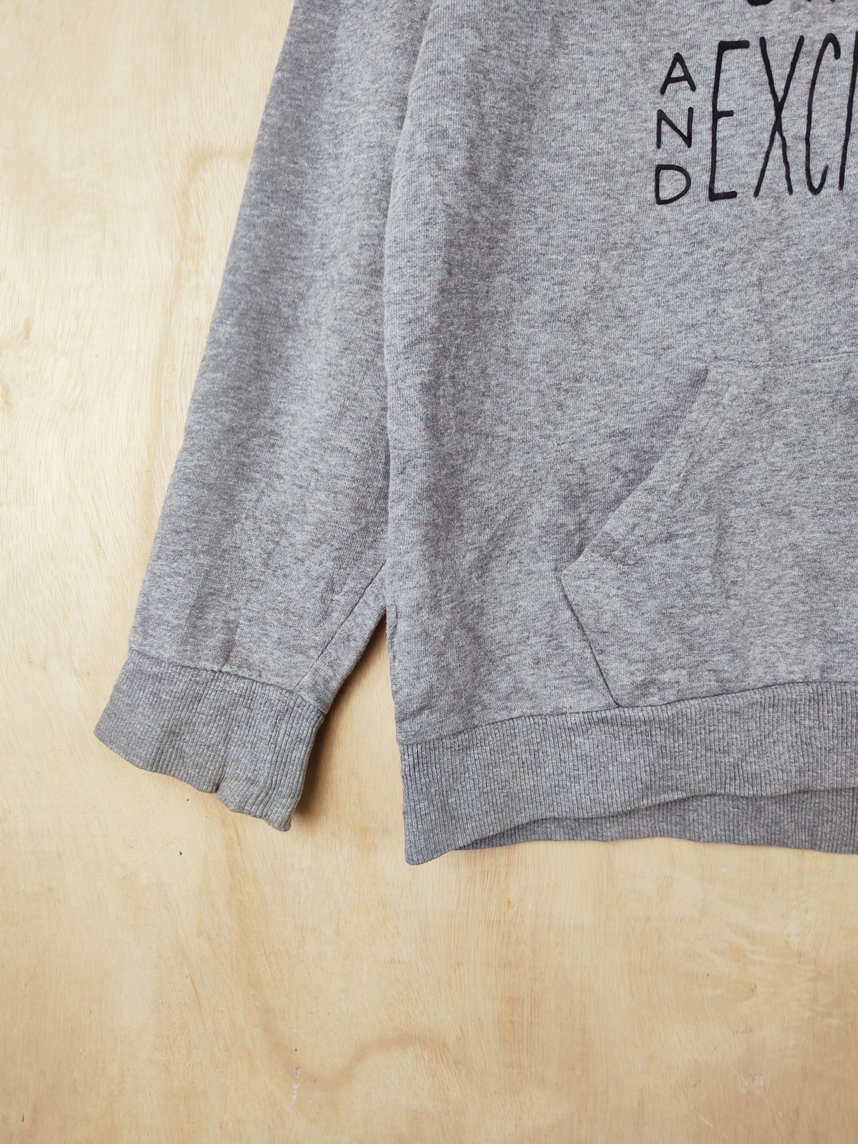 Japanese Brand × Vintage Vintage 💥 Browny Gray Hoodie Sweatshirts Size US M / EU 48-50 / 2 - 4 Thumbnail