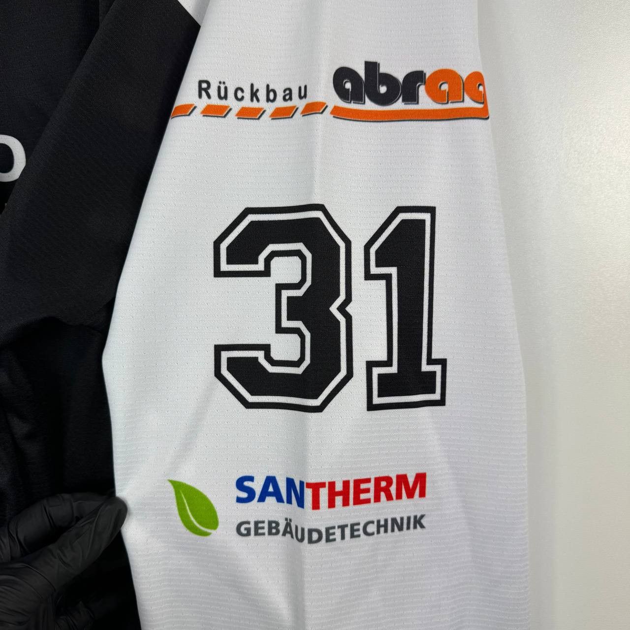 Other SC Bern 2019 Ice Hockey Jersey Sponsor Logos Mens Size XL Size US XL / EU 56 / 4 - 5 Thumbnail