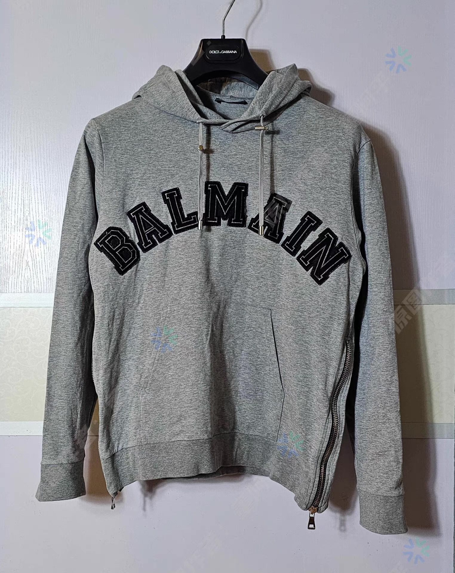 Balmain Balmain Men's Gray Lightweight Hoodie Q4 Size US M / EU 48-50 / 2 - 1 Thumbnail