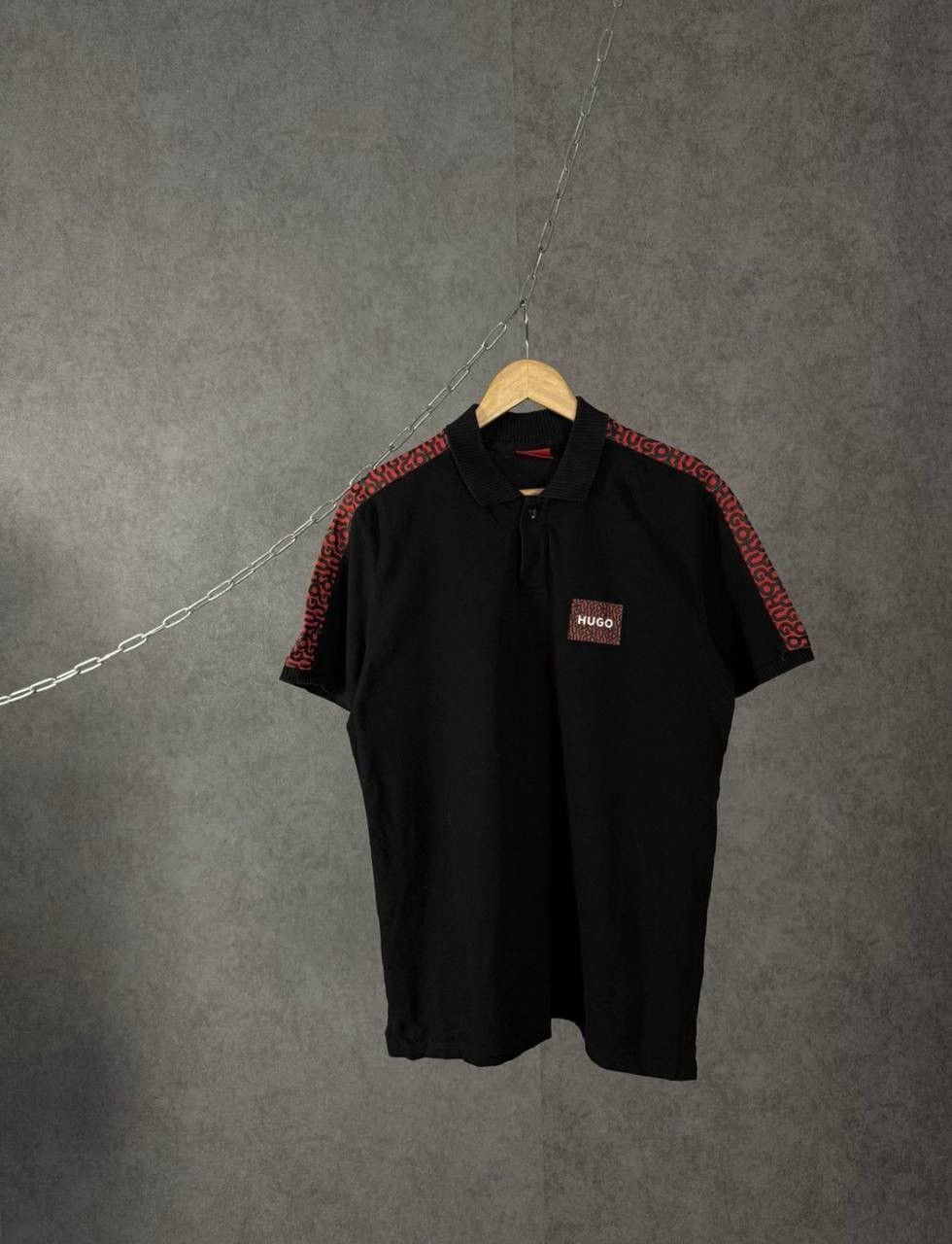 Hugo Boss Hugo Boss monogram polo tee Size US M / EU 48-50 / 2 - 1 Thumbnail