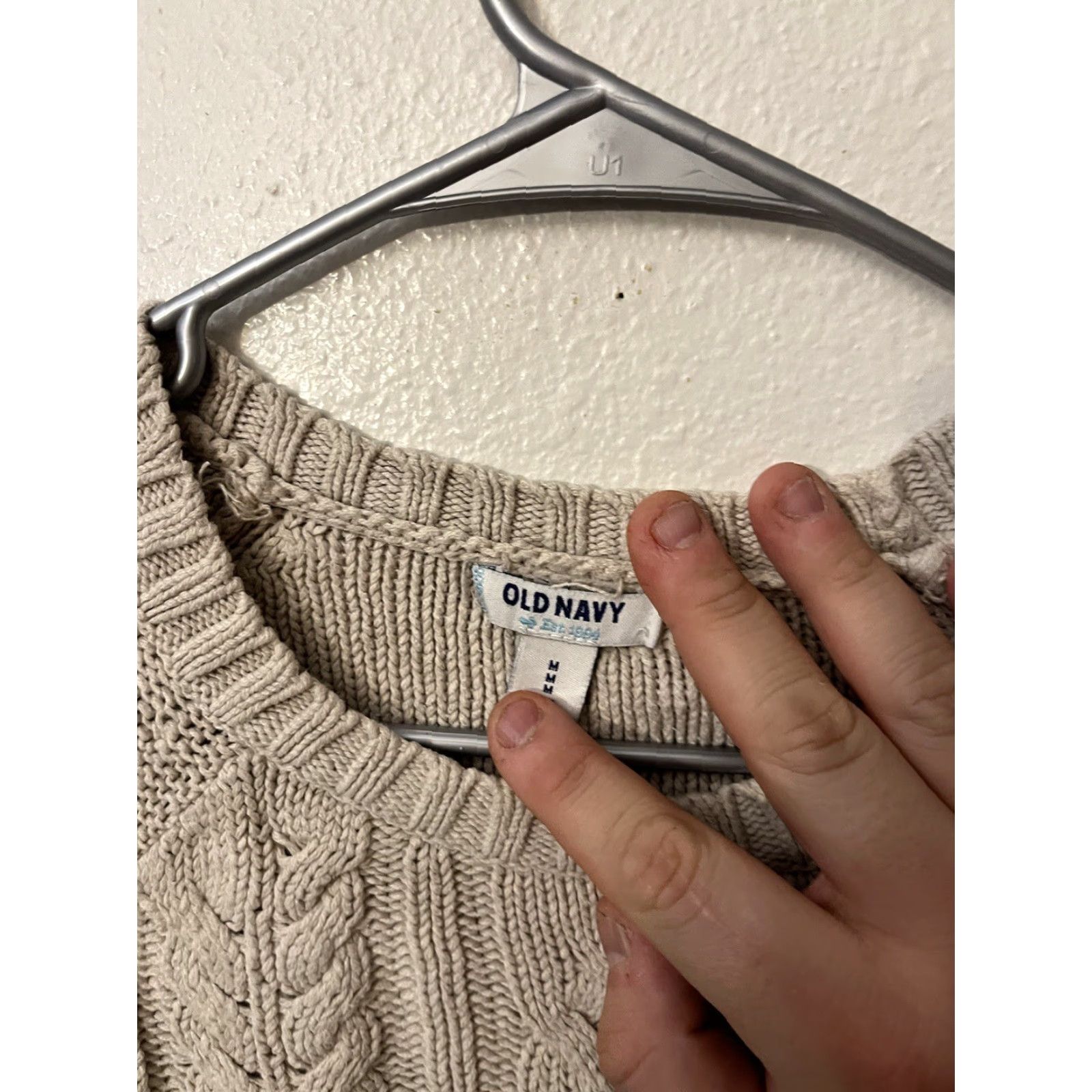 Old Navy Old Navy Sweater Women's Size M Crew Neck Knit Beige Cable-Knit Pullover Casual Fall Winter Size M / US 6-8 / IT 42-44 - 3 Thumbnail