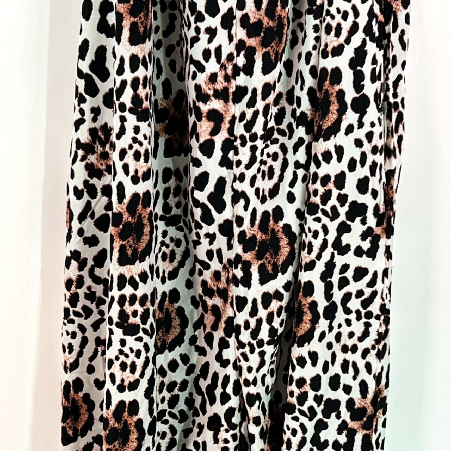 Vintage Unbranded Jumpsuit One-Piece Spaghetti Strap Leopard Print Brown XL Women's V Neck Wide-Leg Chambray 100% Polyester Casual Party/Cocktail Travel Size 40" / US 18 - 5 Thumbnail