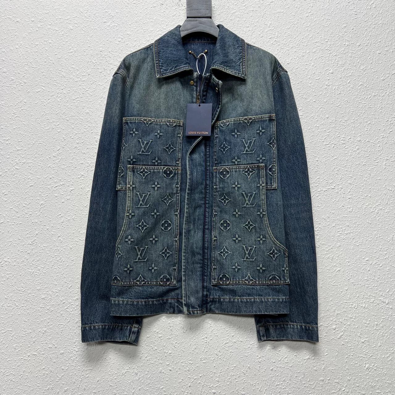 Louis Vuitton louis vuitton embossed denim jacket size 48 Size US L / EU 52-54 / 3 - 1 Thumbnail