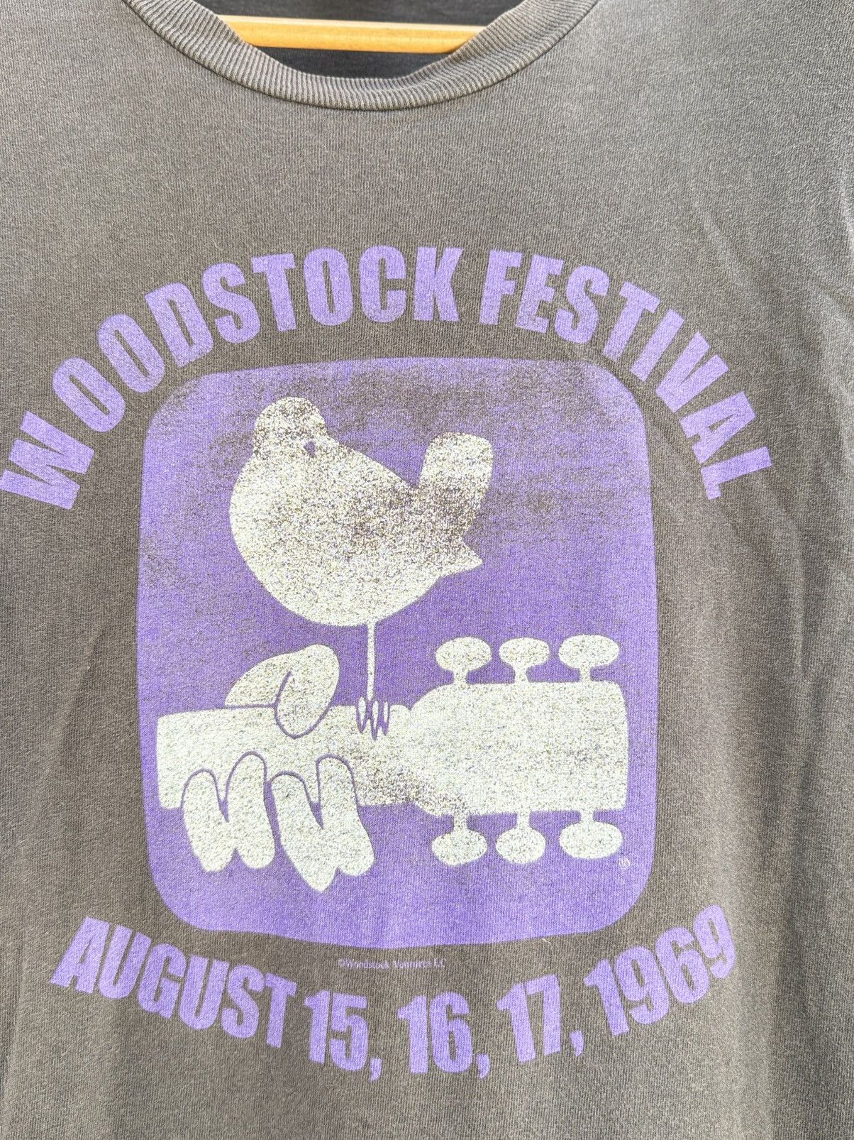 Band Tees Thrashed Vintage 90s Woodstock Festival Sun Faded Grunge Tee Size US L / EU 52-54 / 3 - 3 Thumbnail