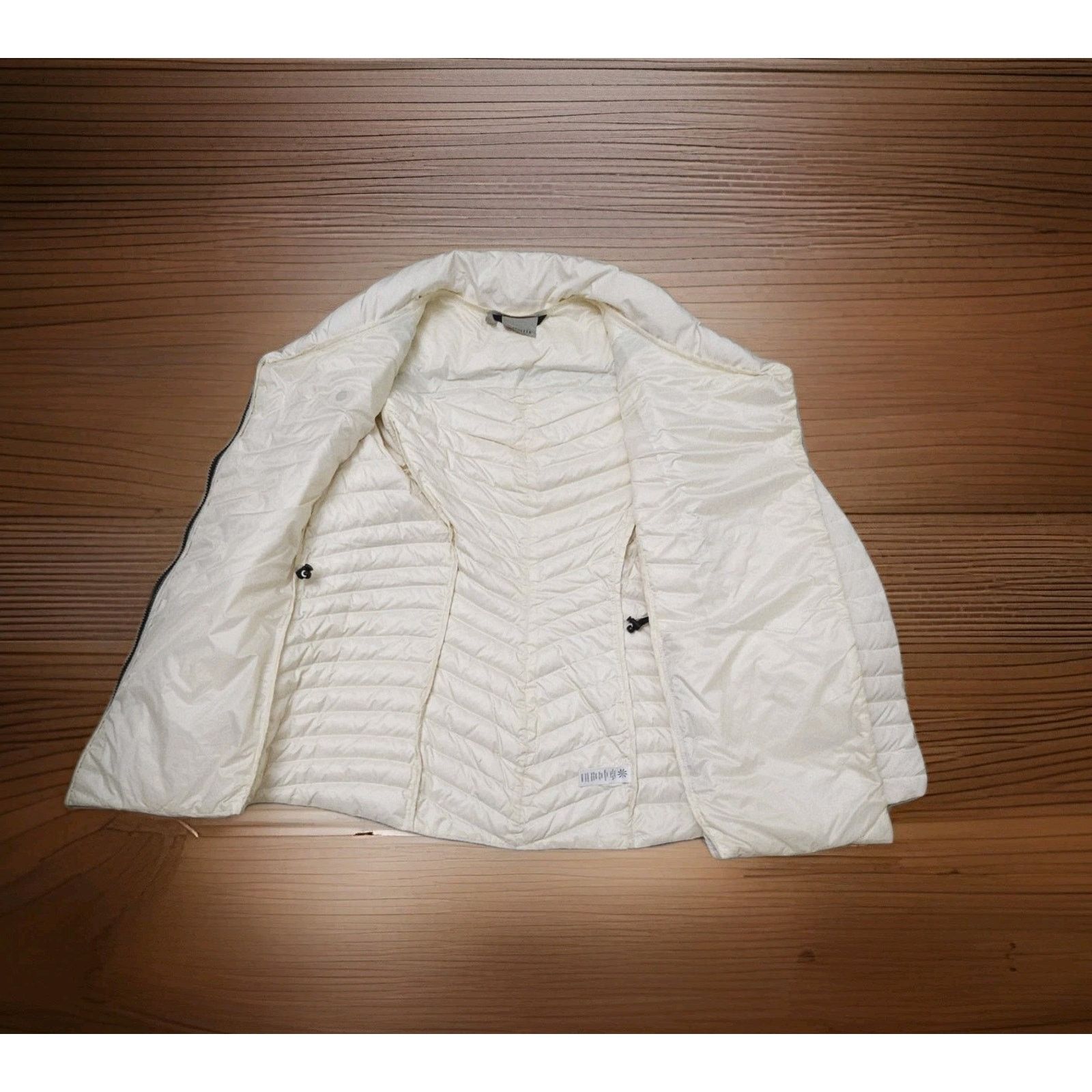 Athleta ATHLETA Asymmetrical So Down Puffer Jacket with Pockets Size XS / US 0-2 / IT 36-38 - 6 Thumbnail