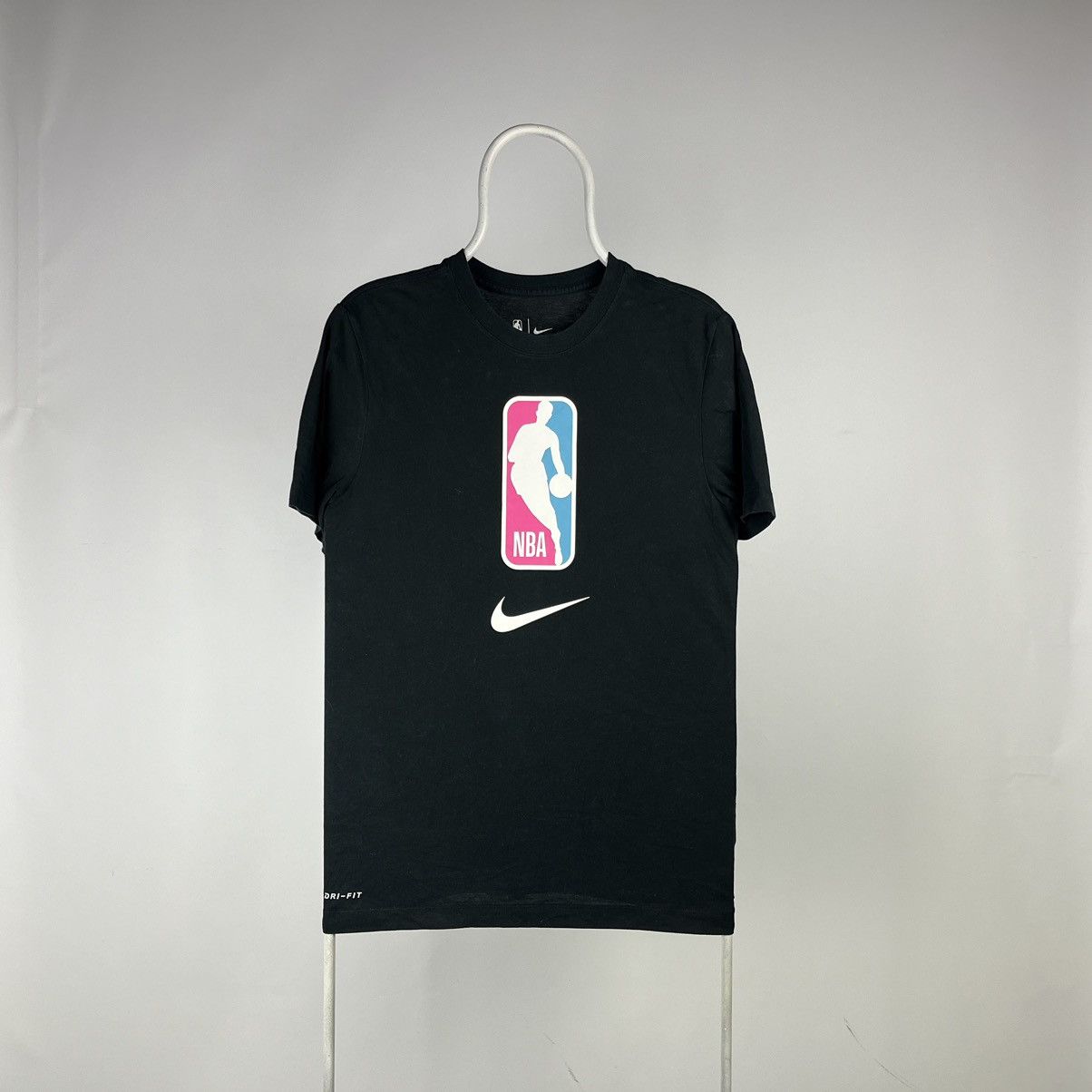 Nike Nike Tshirt NBA streetwear size Small Size US S / EU 44-46 / 1 - 1 Thumbnail