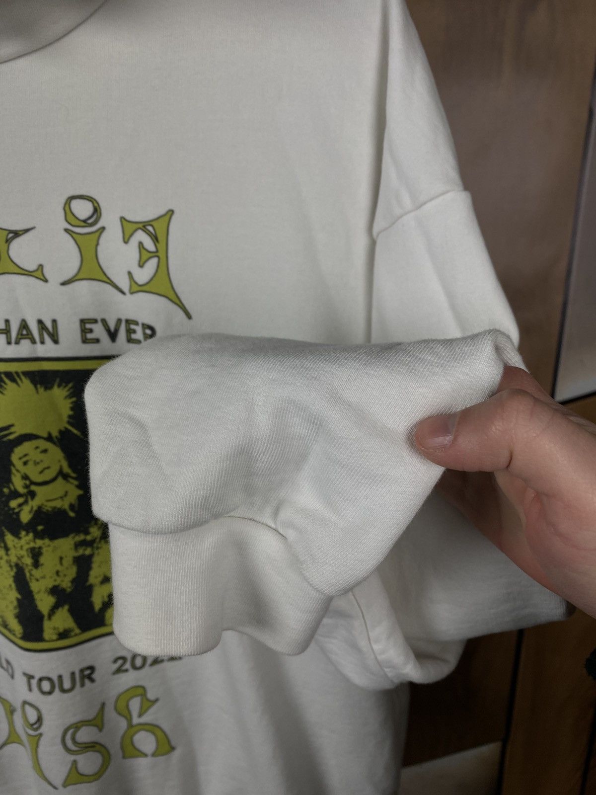 Billie Eilish 💋Hoodie Billie Eilish Happier Than Ever World Tour 2022 Tee💋 Size US L / EU 52-54 / 3 - 12 Thumbnail