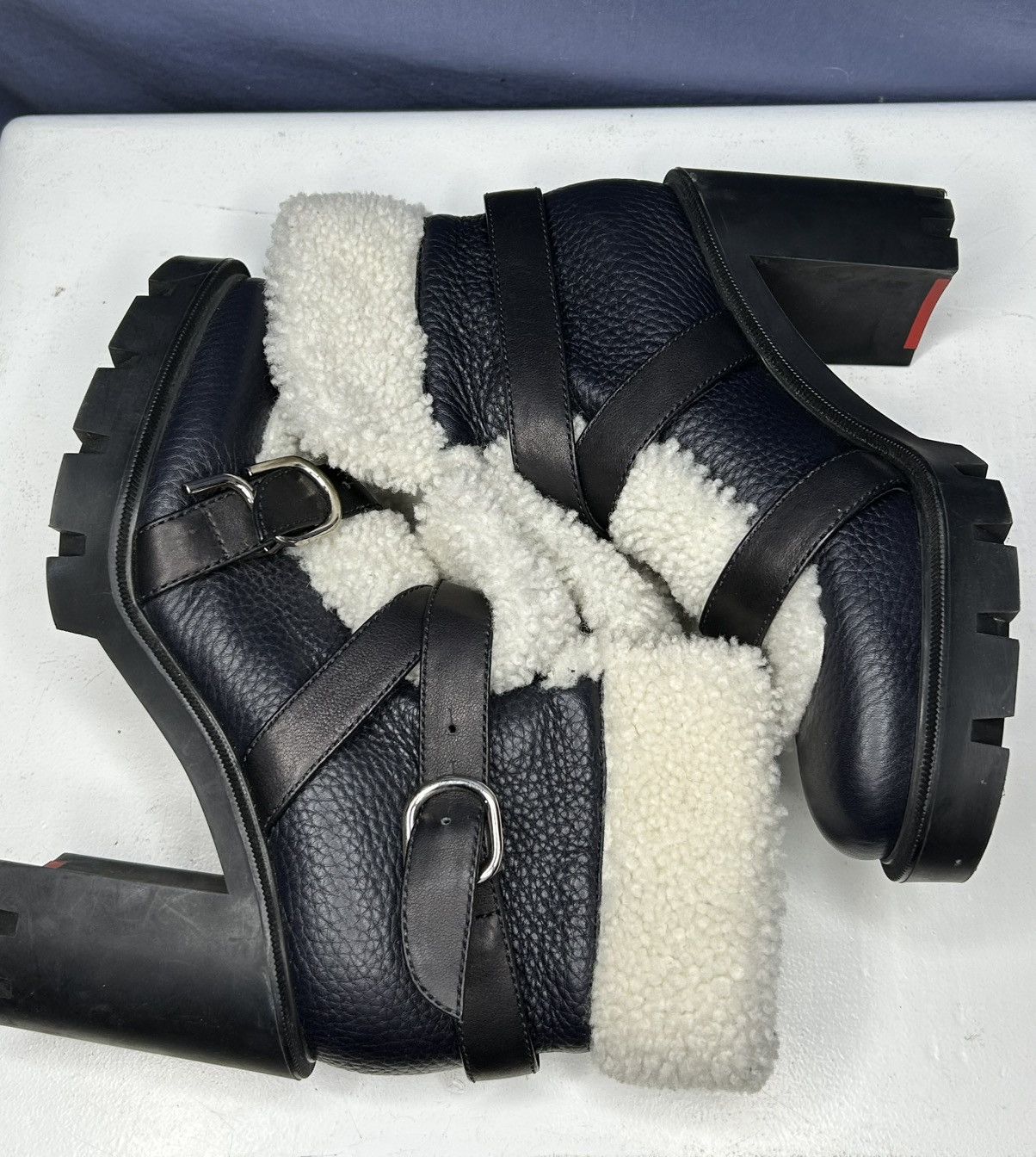 Christian Louboutin Christian Louboutin Leather Boots Size 38 EU / 8 US WMNS Size US 8 / IT 38 - 5 Thumbnail