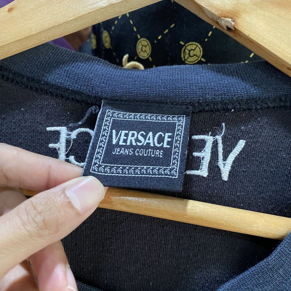 Versace Jeans Couture VINTAGE‼️Versace Jeans Couture Cotton Knit Longsleeve Shirts Size US L / EU 52-54 / 3 - 9 Thumbnail