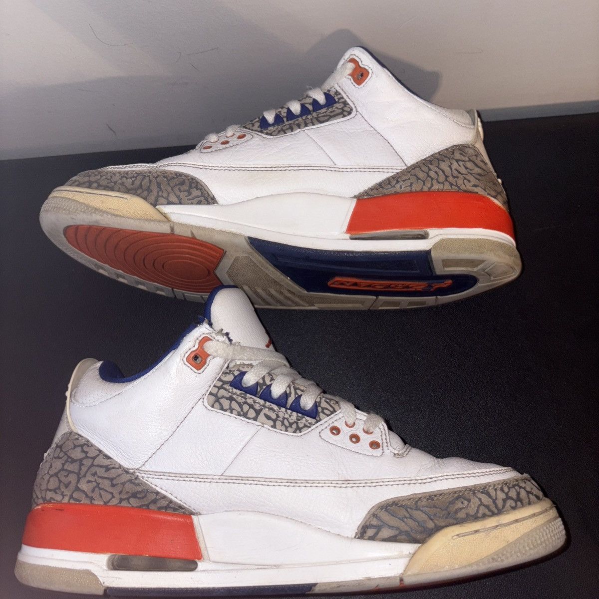 Jordan Brand Jordan 3 “Knicks” Men’s sz 10.5 Size US 10.5 / EU 43-44 - 2 Thumbnail