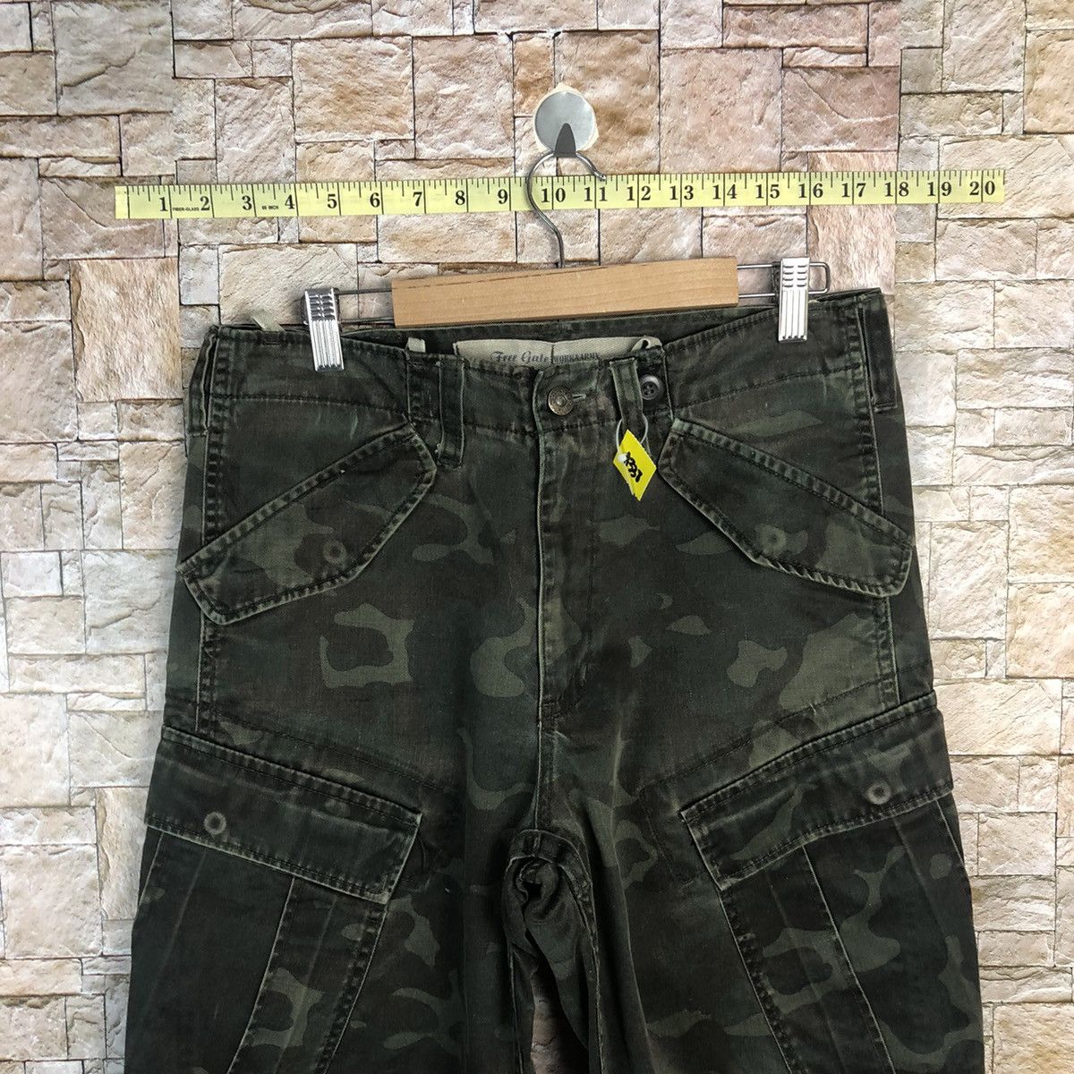 Japanese Brand Free Gale Green Camo Cargo Multipocket Pants #A338 Size US 29 - 5 Thumbnail