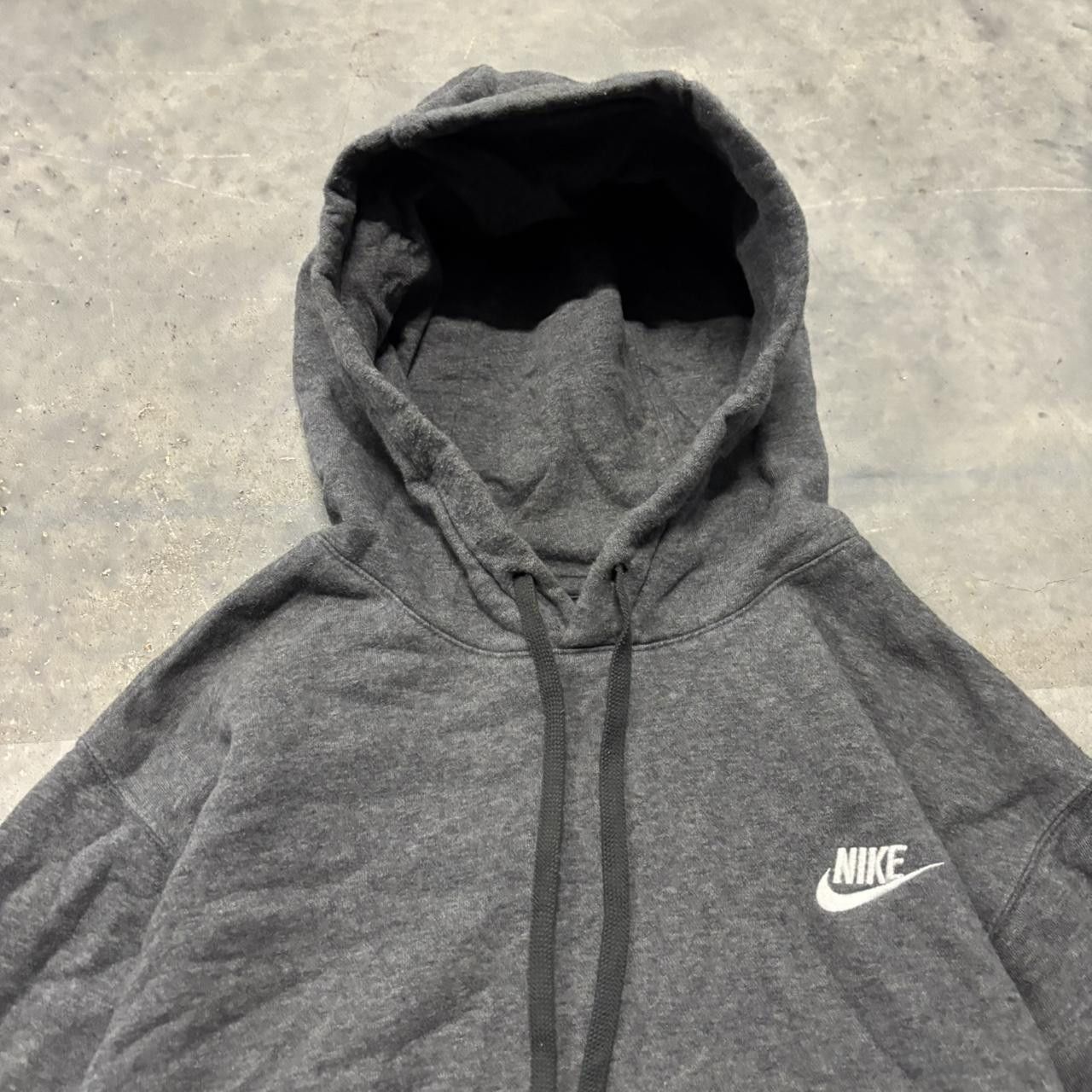 Nike × Vintage Crazy Vintage Y2K/2000s Grey Nike Streetwear Essential Hoodie! Size US M / EU 48-50 / 2 - 2 Thumbnail